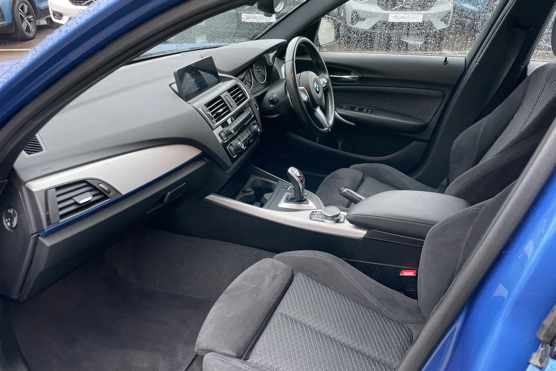 BMW 1 SERIES thumbnail image number 26