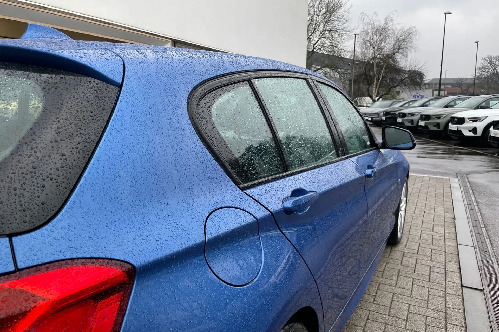 BMW 1 SERIES thumbnail image number 14