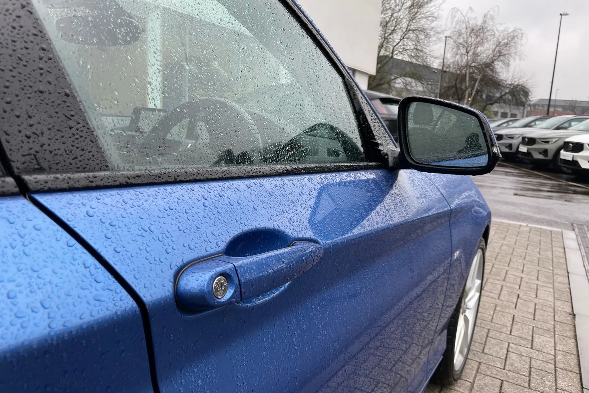 BMW 1 SERIES thumbnail image number 16