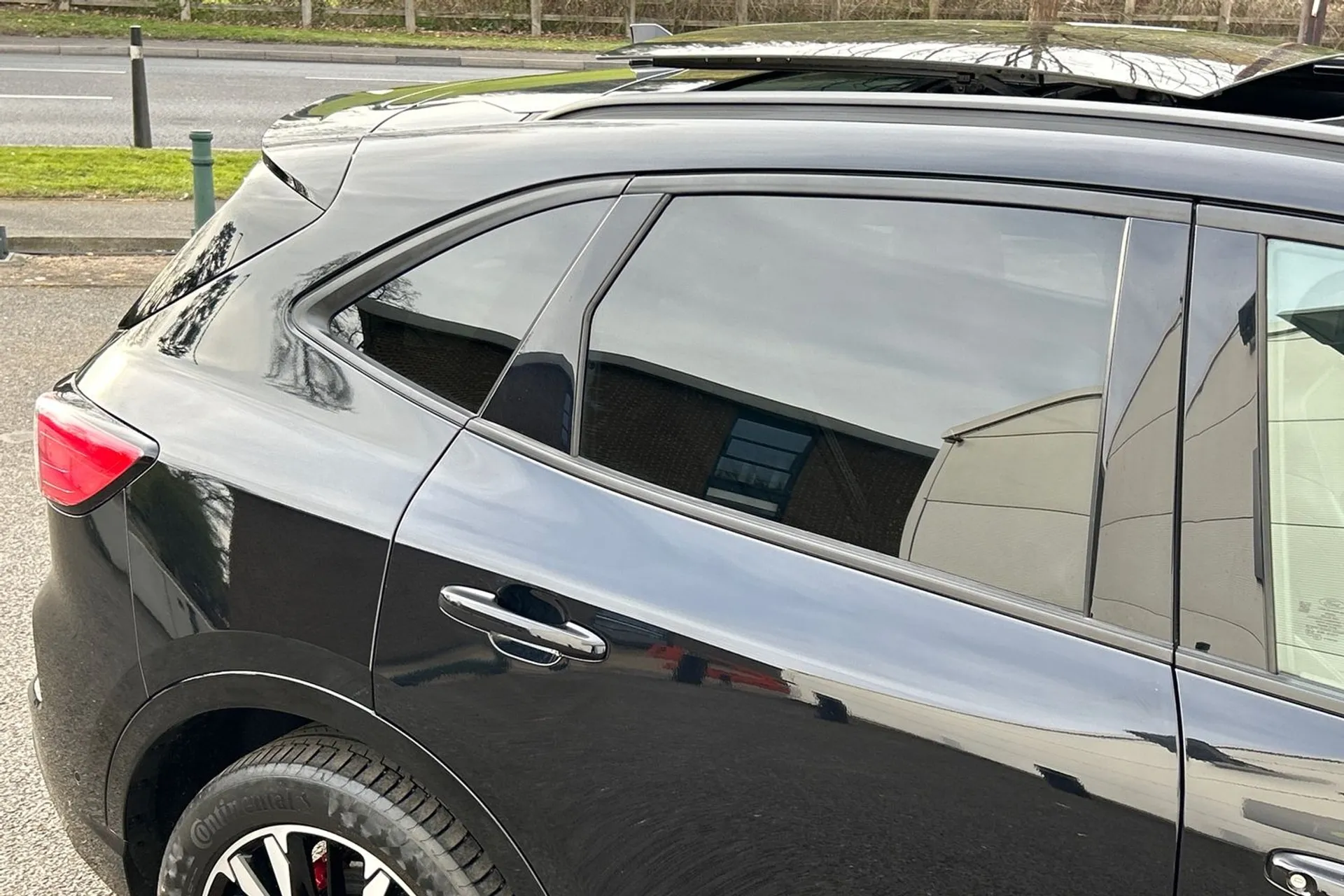 FORD KUGA thumbnail image number 29