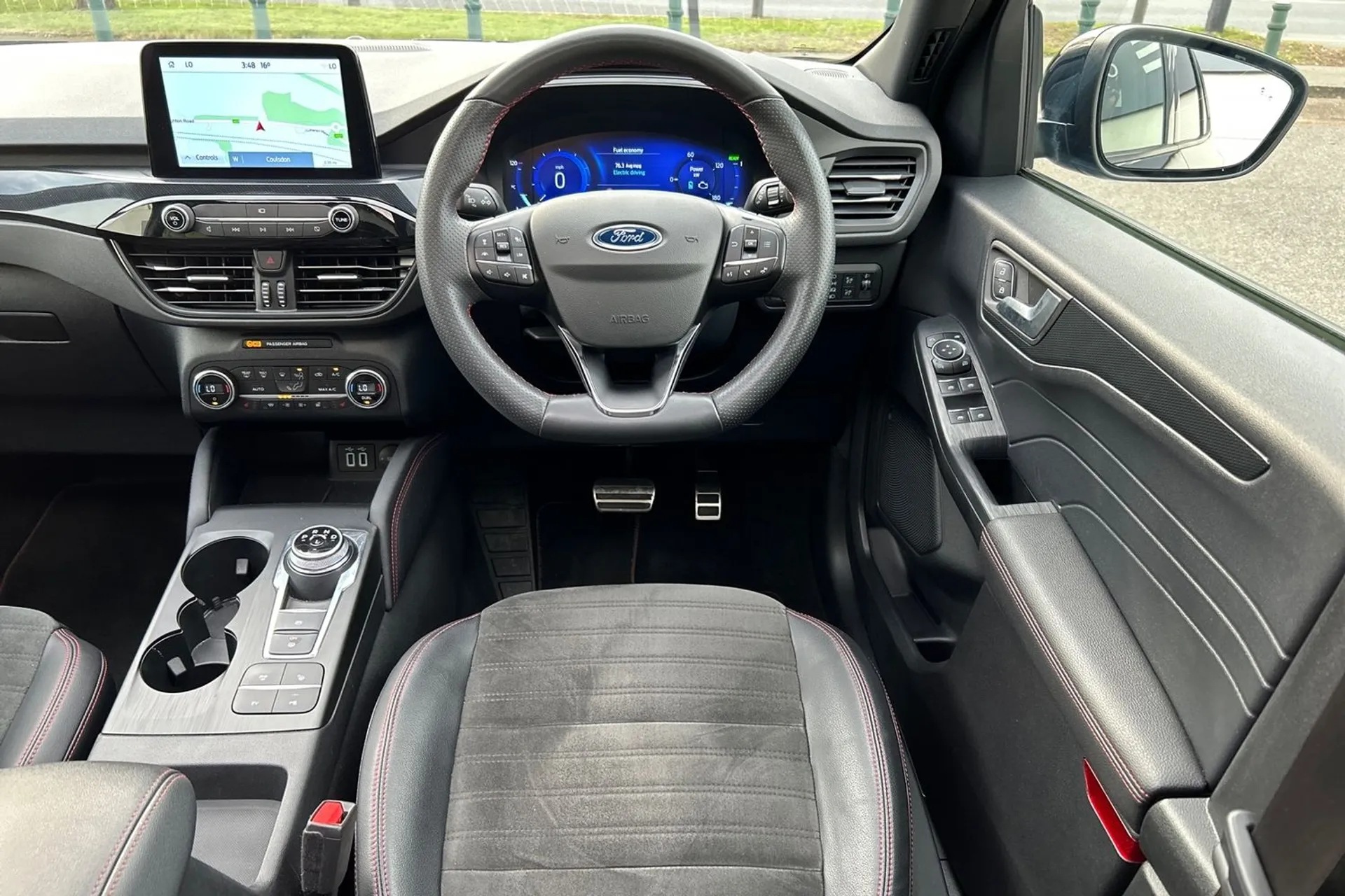 FORD KUGA thumbnail image number 41