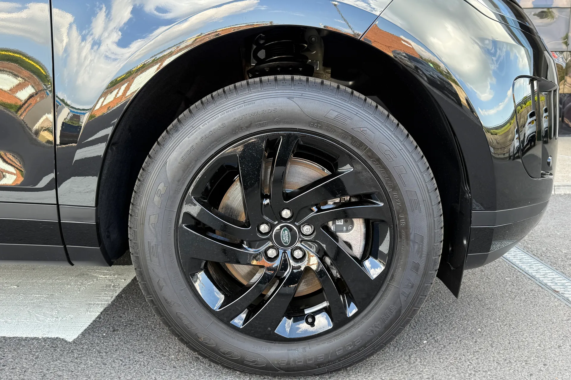 LAND ROVER RANGE ROVER EVOQUE thumbnail image number 16