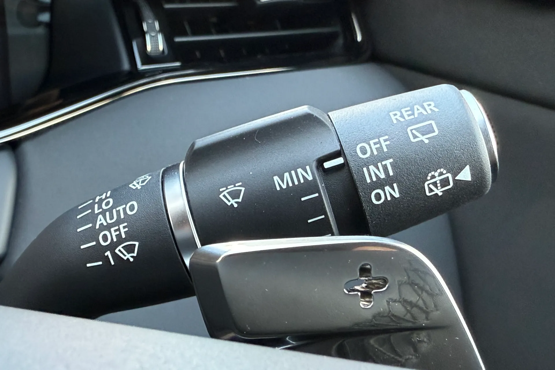 LAND ROVER RANGE ROVER EVOQUE thumbnail image number 45