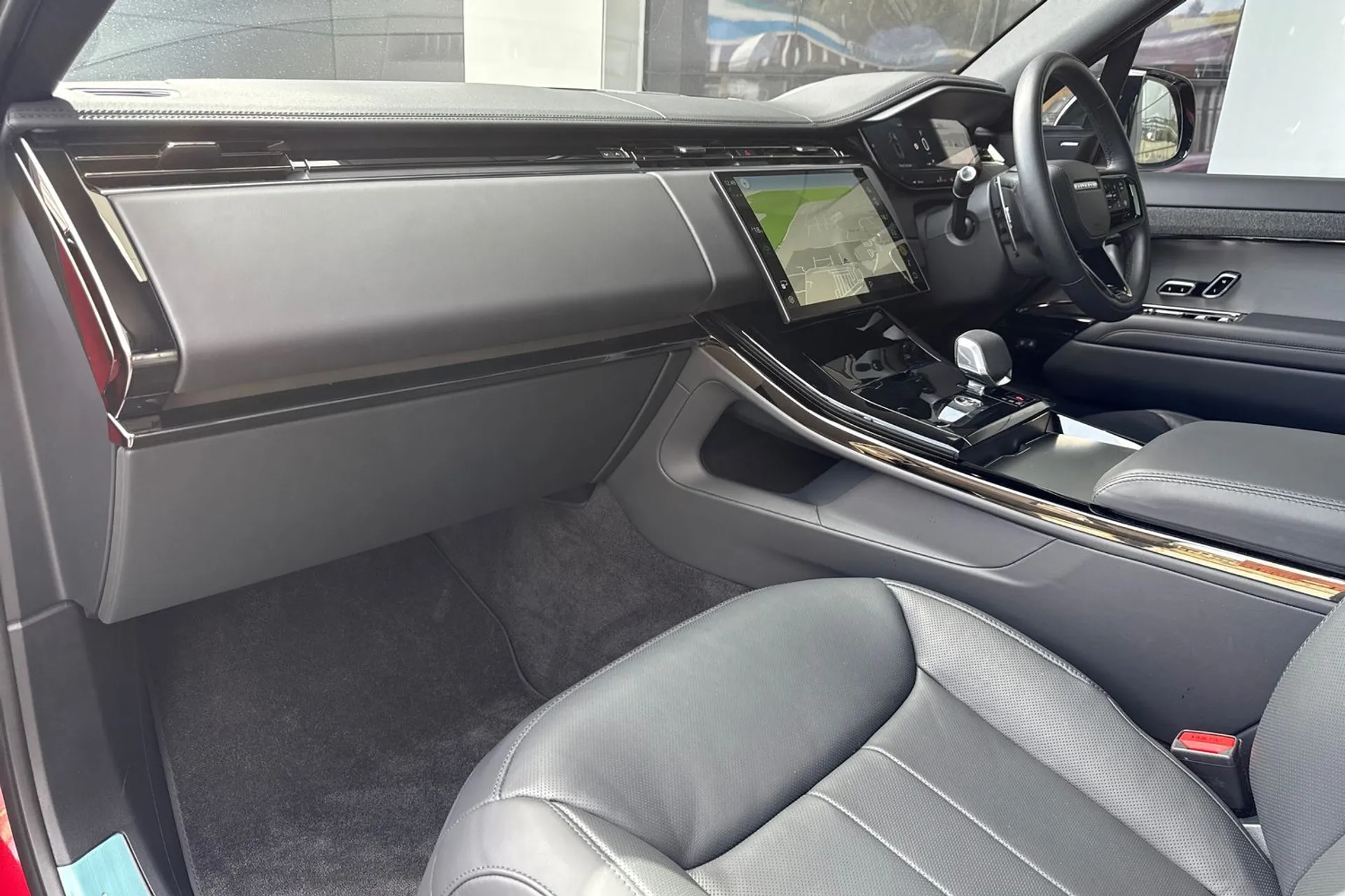 LAND ROVER RANGE ROVER SPORT thumbnail image number 37