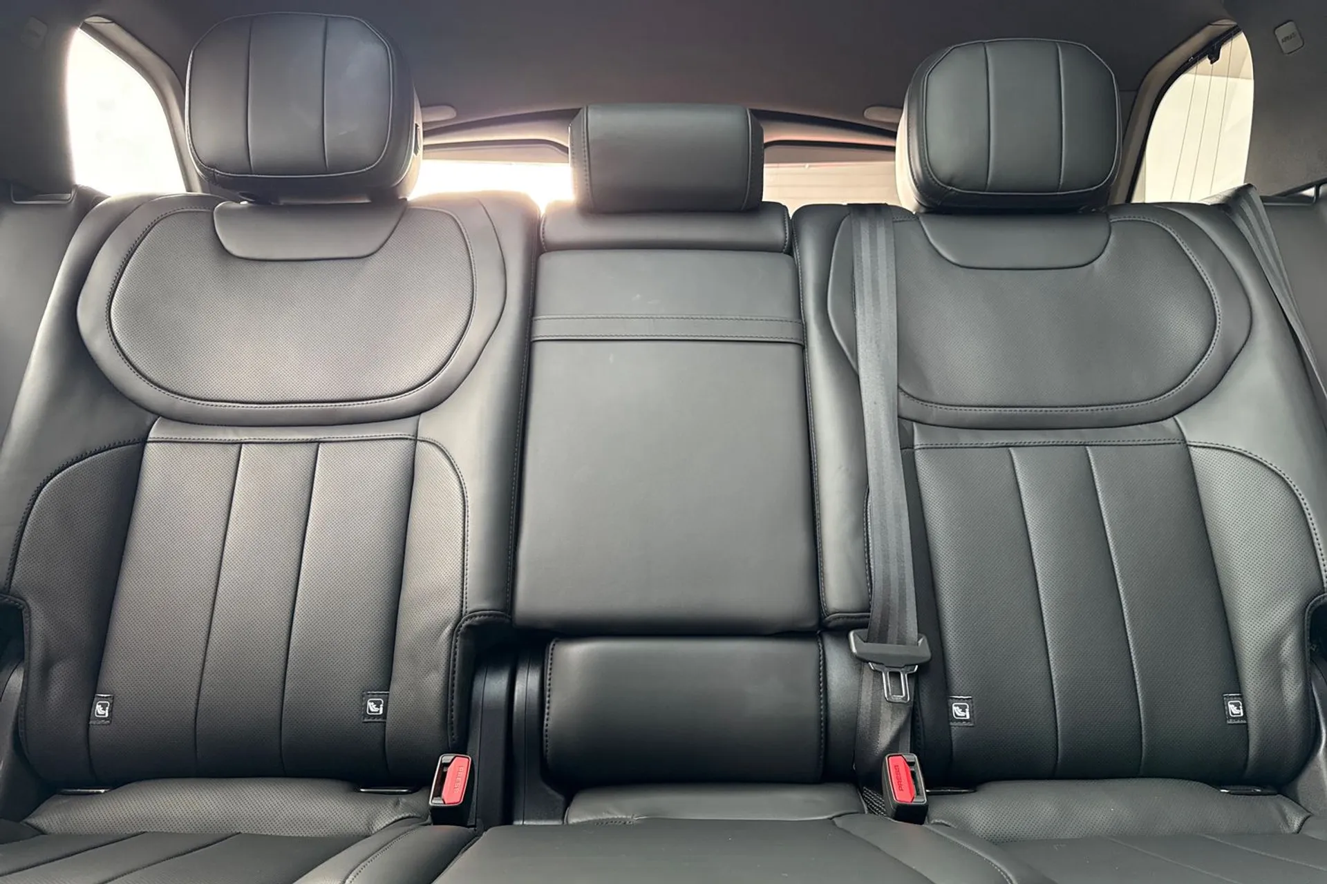 LAND ROVER RANGE ROVER SPORT thumbnail image number 40