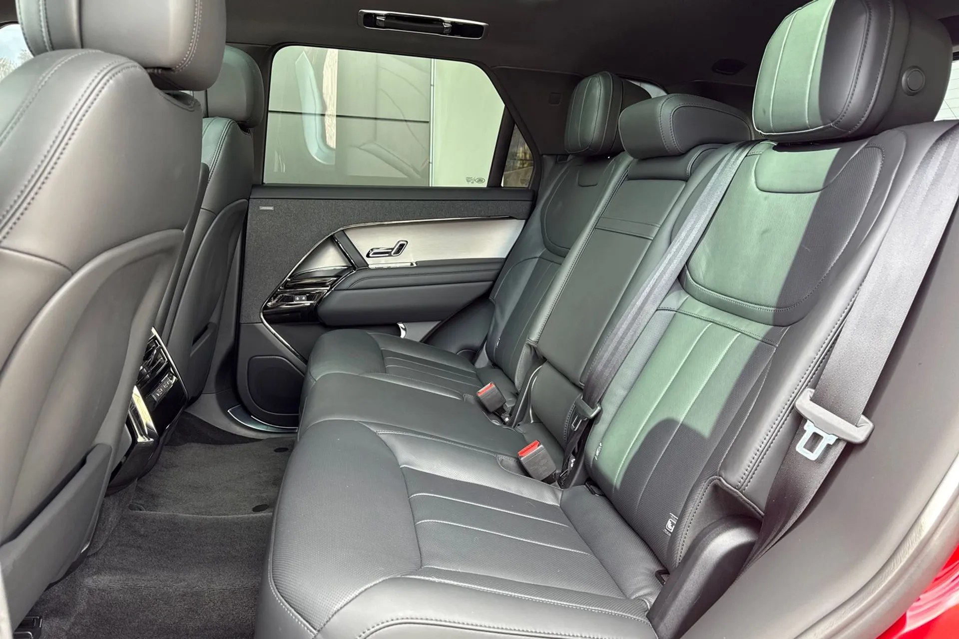 LAND ROVER RANGE ROVER SPORT thumbnail image number 39