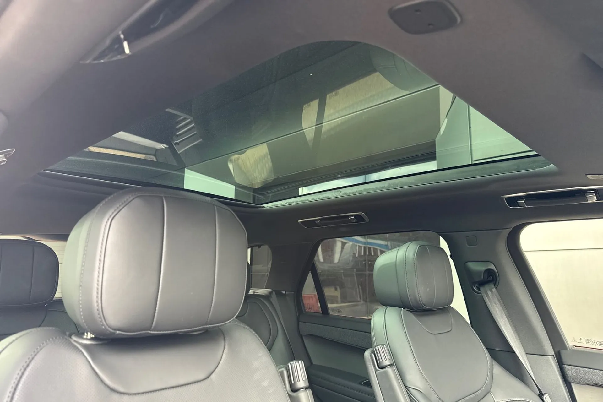 LAND ROVER RANGE ROVER SPORT thumbnail image number 9