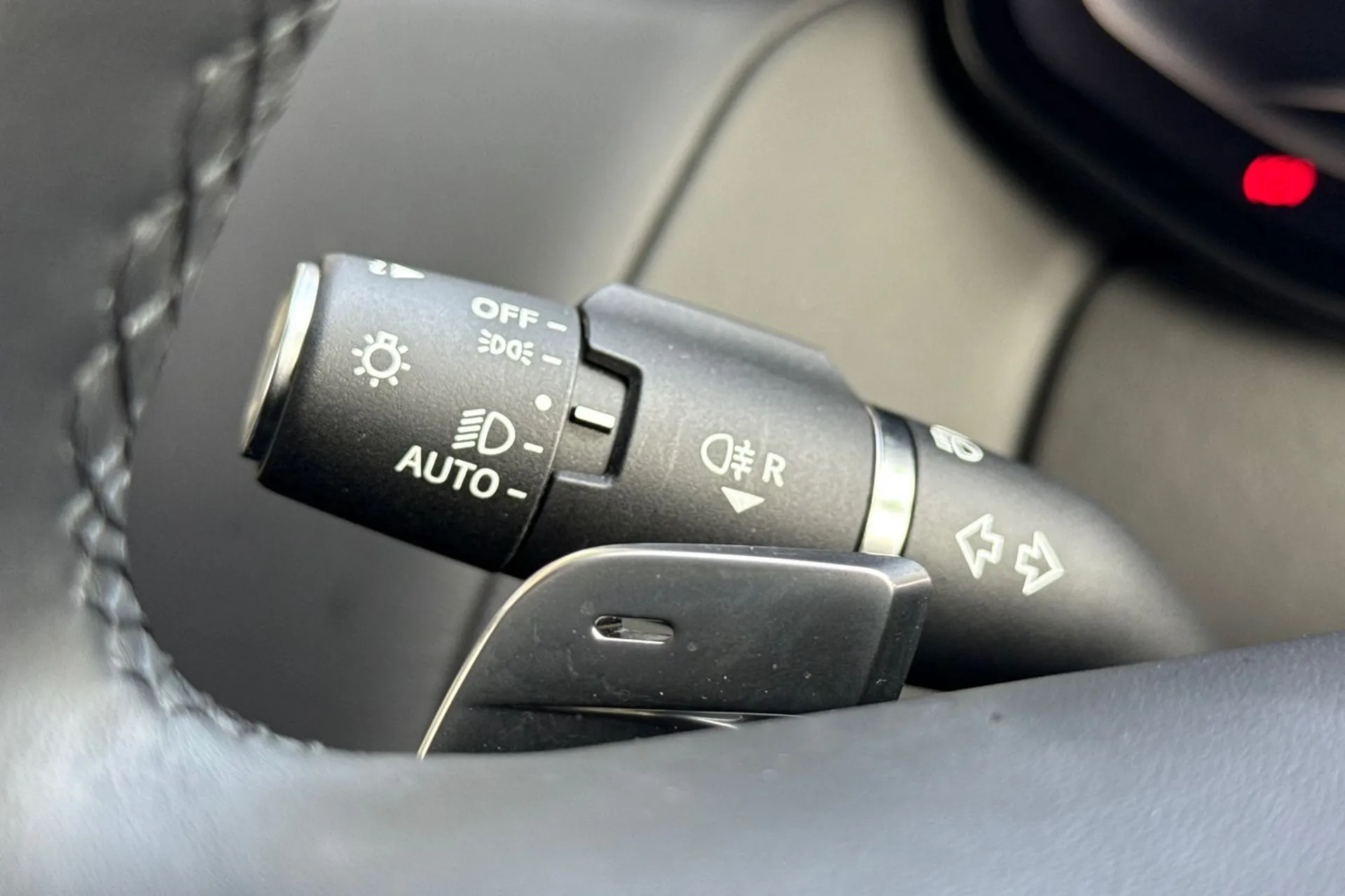 LAND ROVER RANGE ROVER SPORT thumbnail image number 64