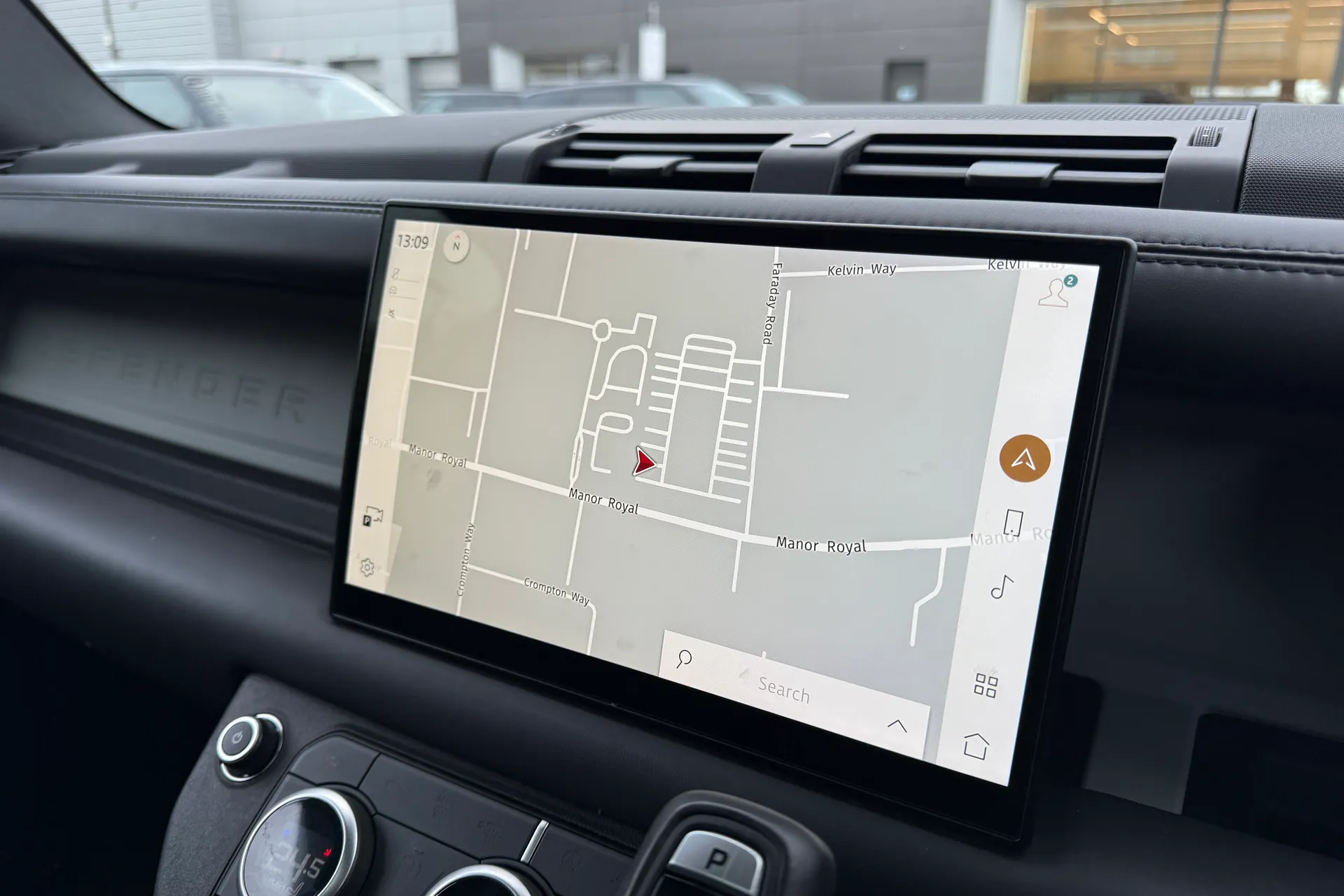 LAND ROVER DEFENDER thumbnail image number 6