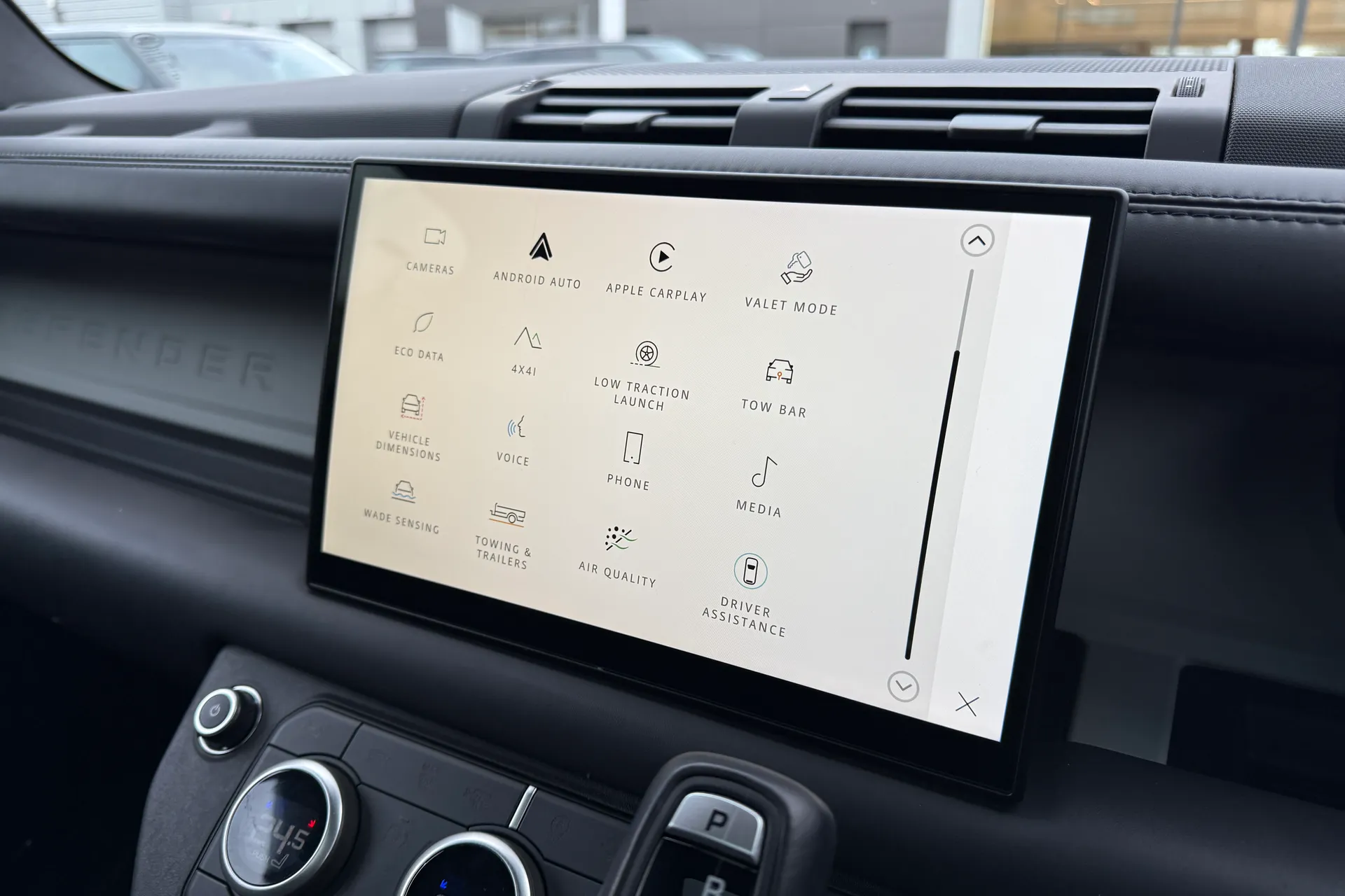 LAND ROVER DEFENDER thumbnail image number 54