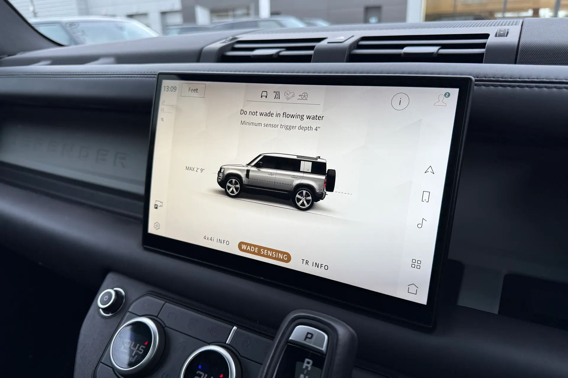 LAND ROVER DEFENDER thumbnail image number 55