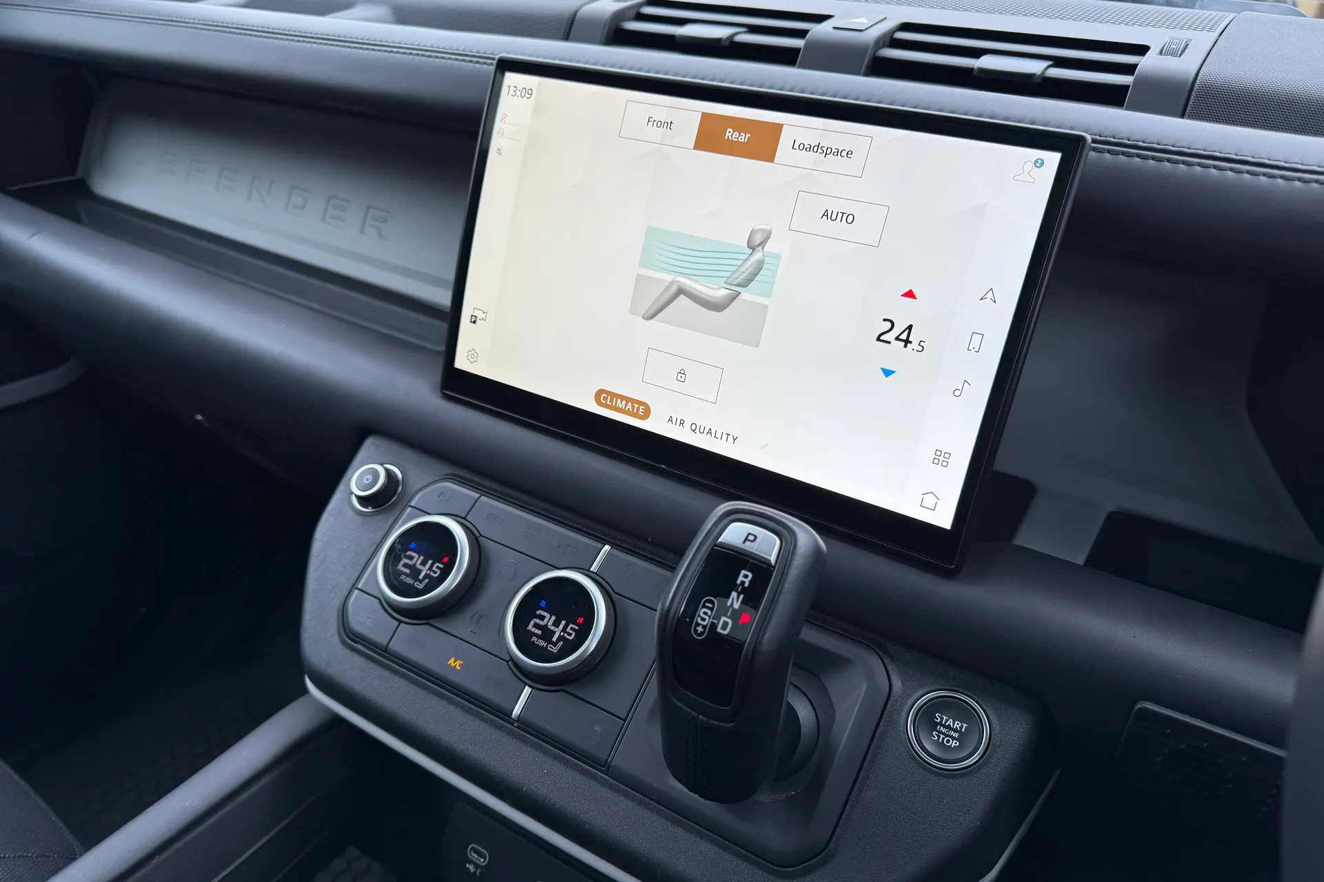 LAND ROVER DEFENDER thumbnail image number 57