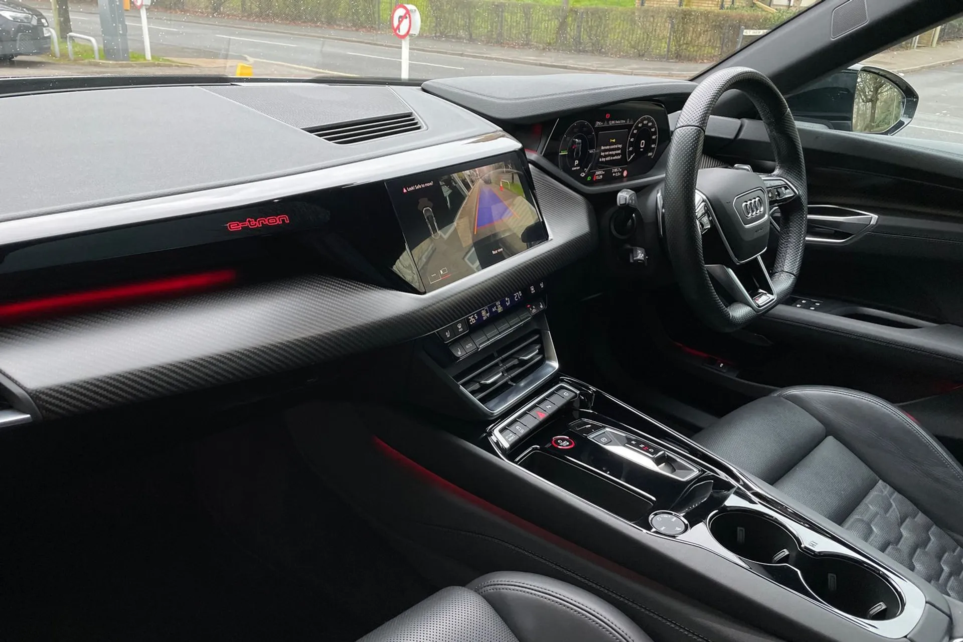 Audi RS e-tron GT thumbnail image number 6
