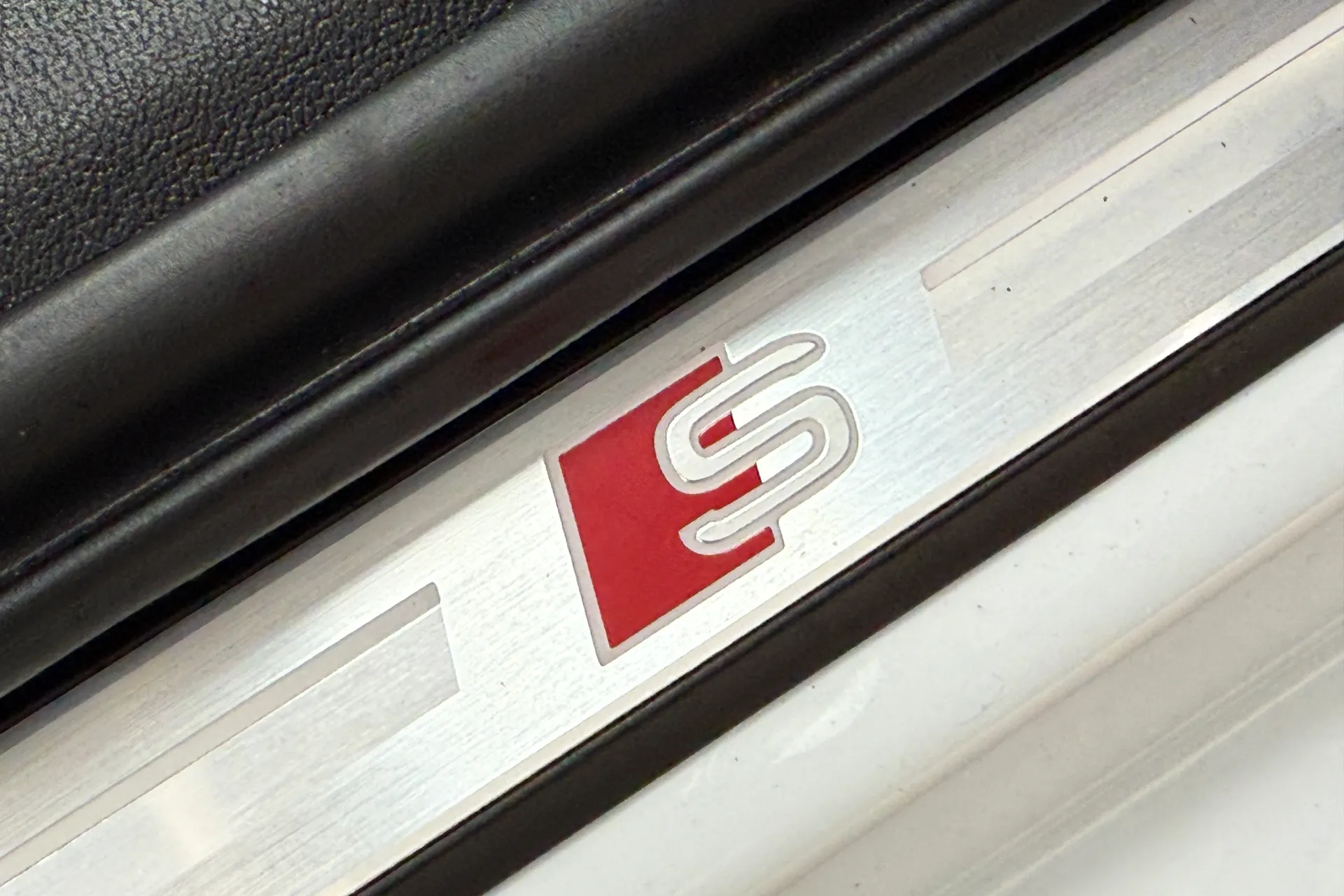 Audi A3 thumbnail image number 36