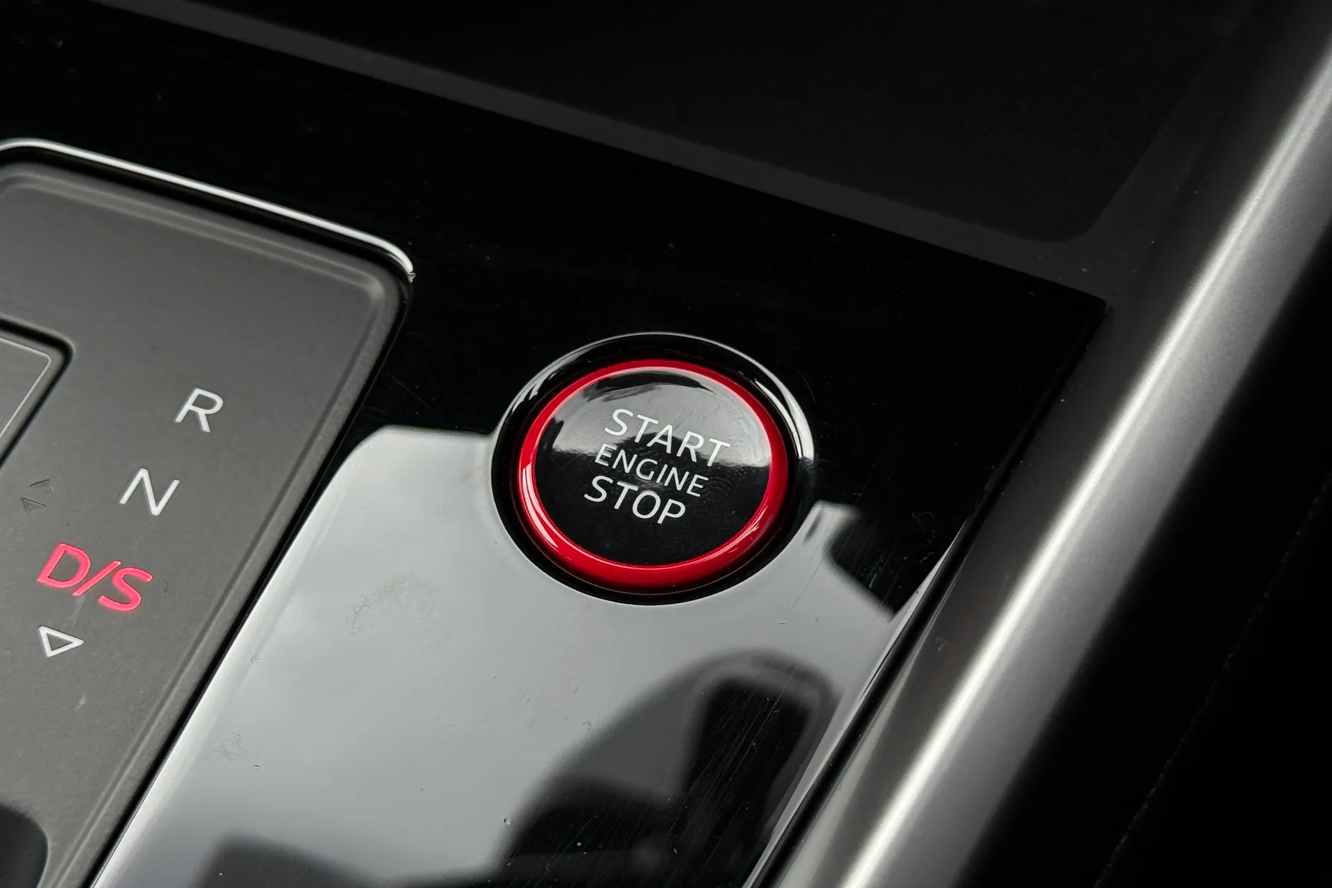 Audi A3 thumbnail image number 32