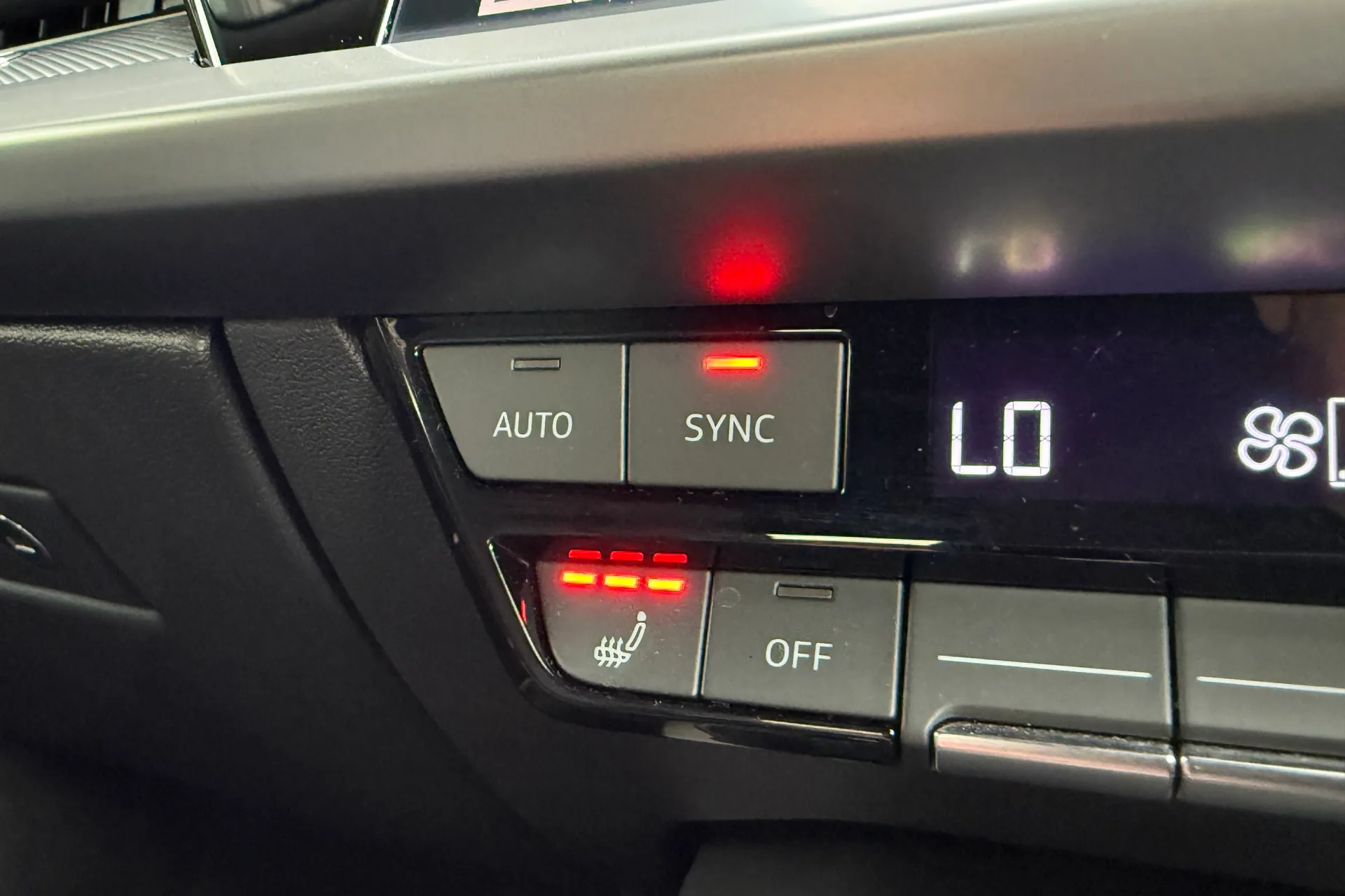 Audi A3 thumbnail image number 68