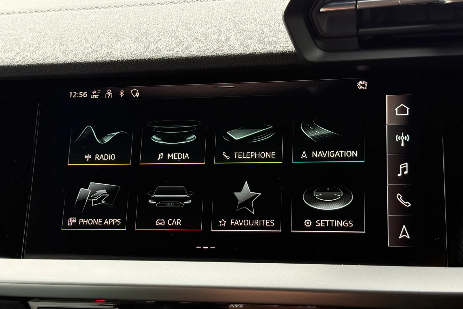 Audi A3 thumbnail image number 21