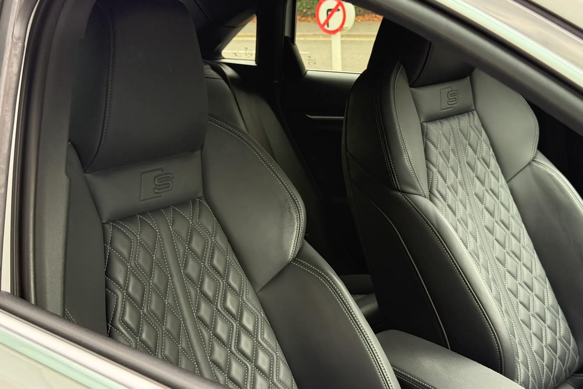 Audi A3 thumbnail image number 38