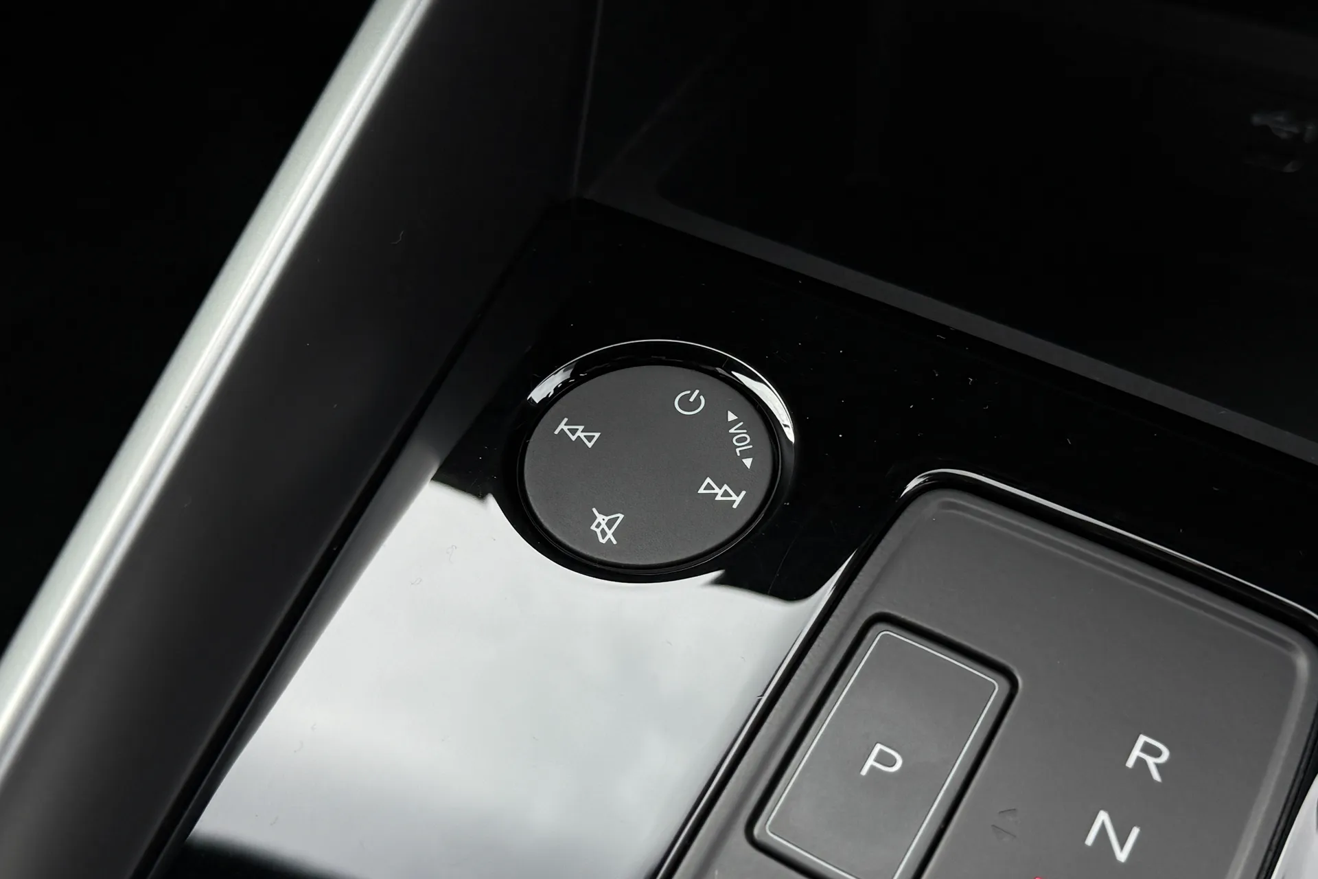 Audi A3 thumbnail image number 30