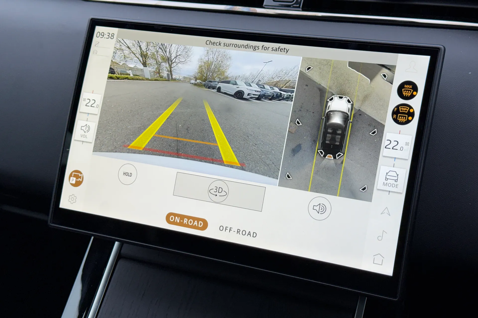 LAND ROVER RANGE ROVER EVOQUE thumbnail image number 11