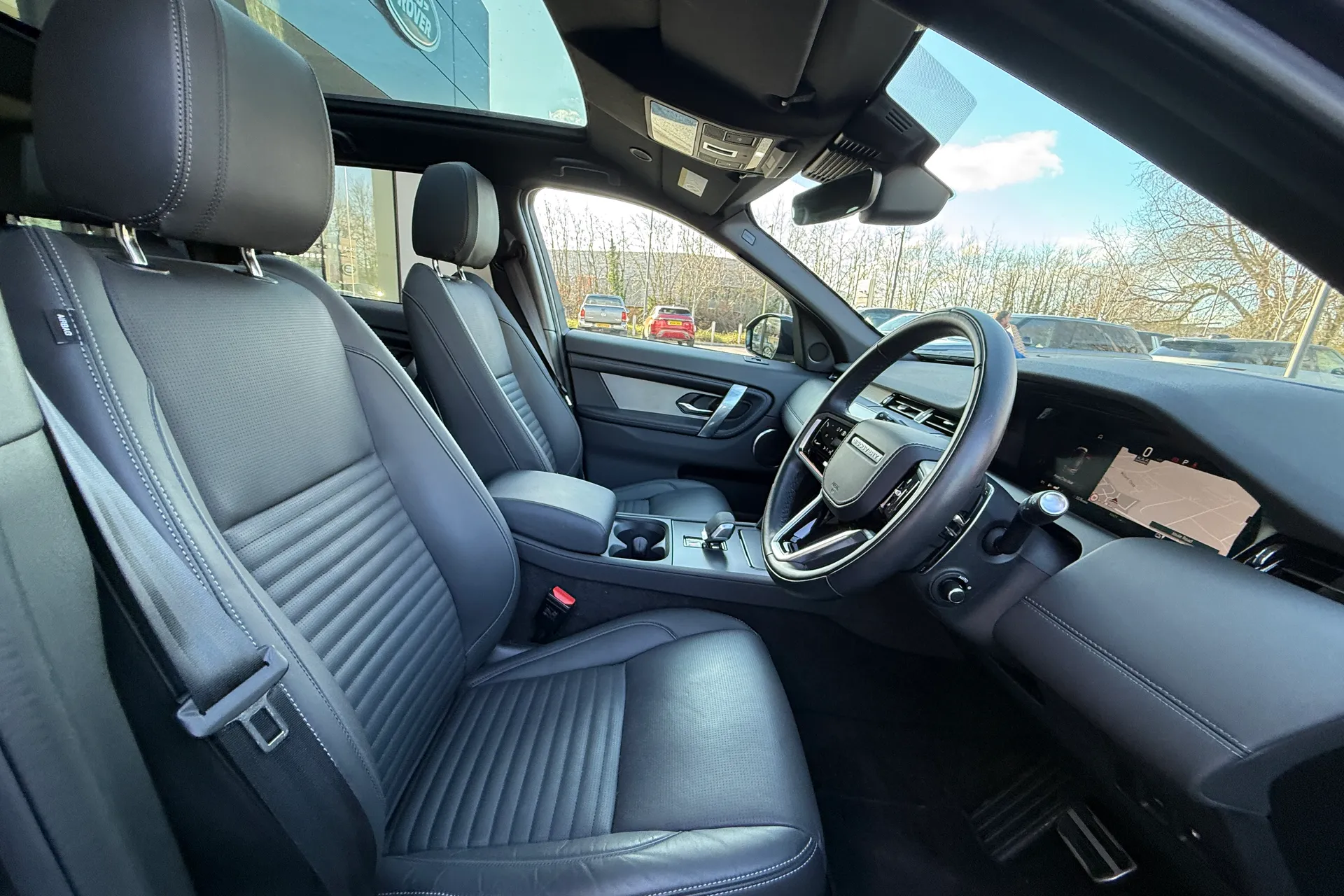 LAND ROVER DISCOVERY SPORT thumbnail image number 9