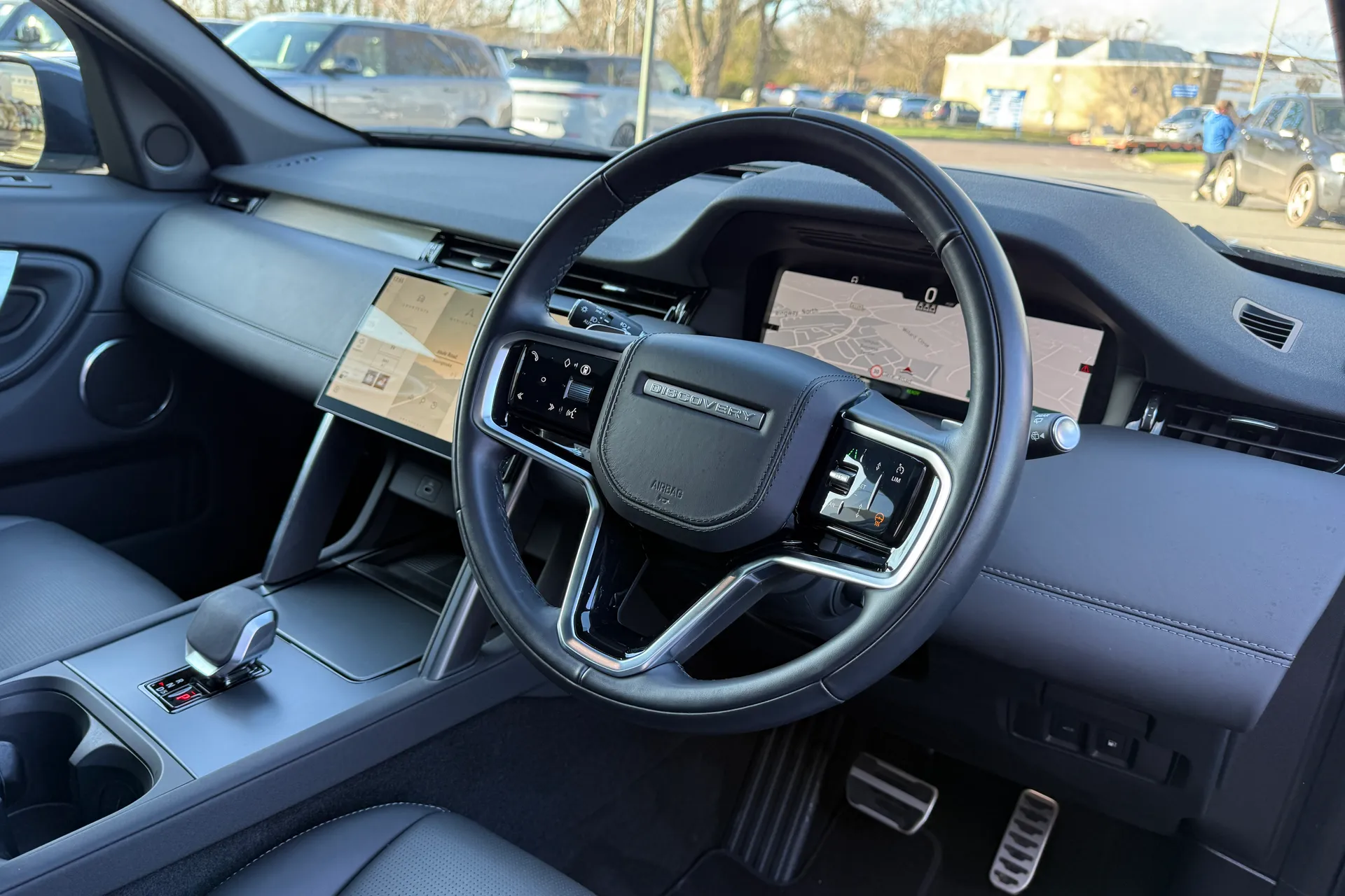 LAND ROVER DISCOVERY SPORT thumbnail image number 32