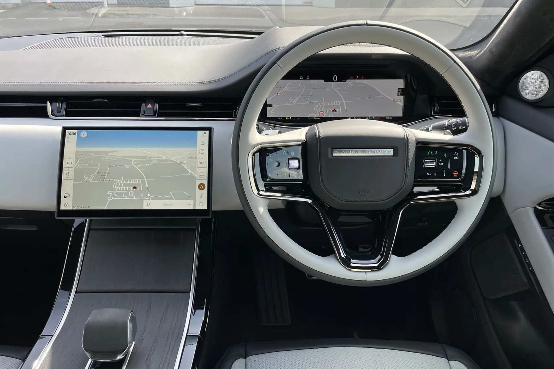 LAND ROVER RANGE ROVER EVOQUE thumbnail image number 19