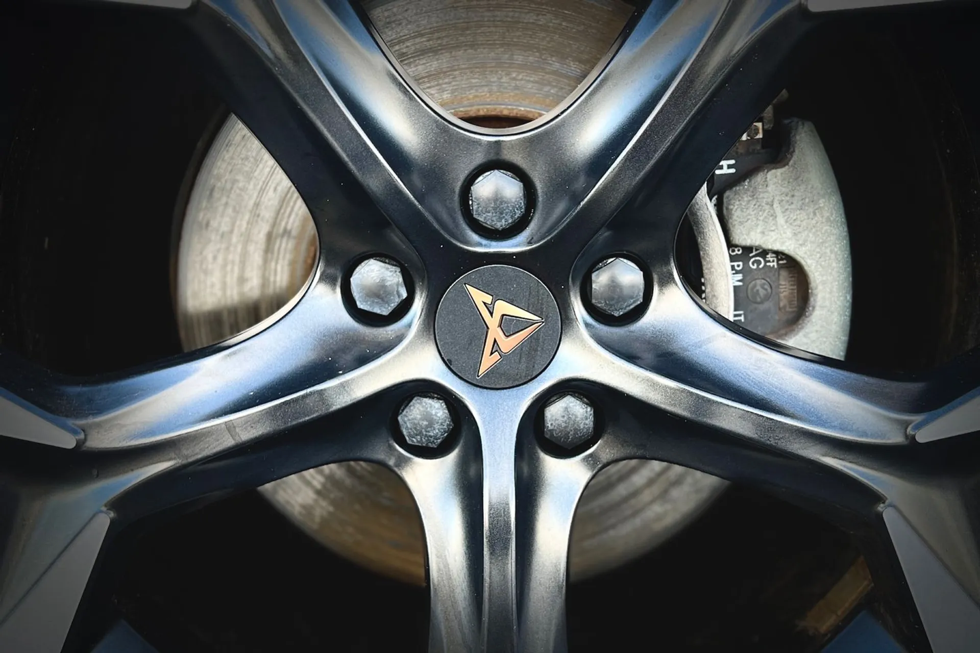 CUPRA FORMENTOR thumbnail image number 22
