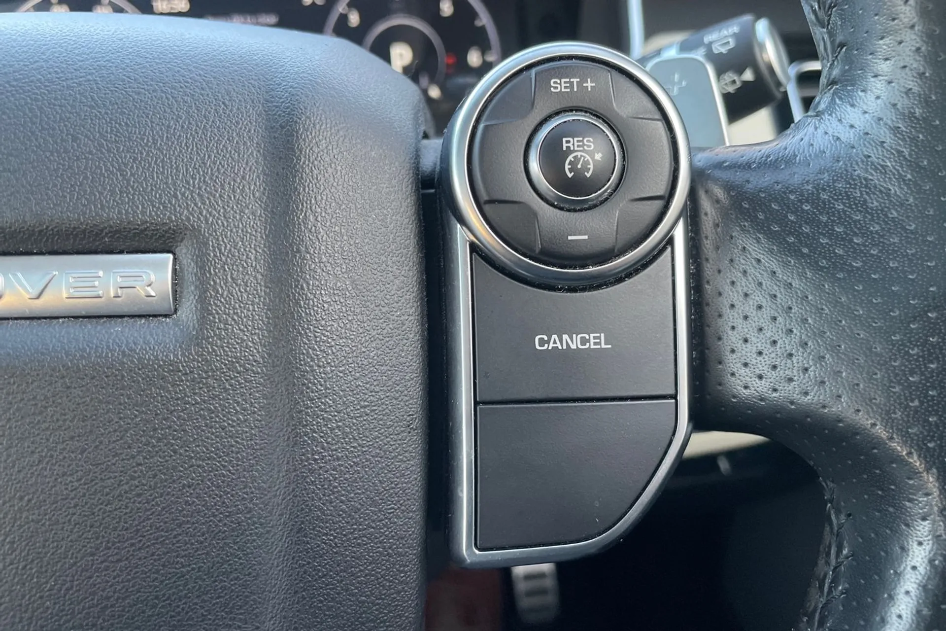 LAND ROVER RANGE ROVER SPORT thumbnail image number 38
