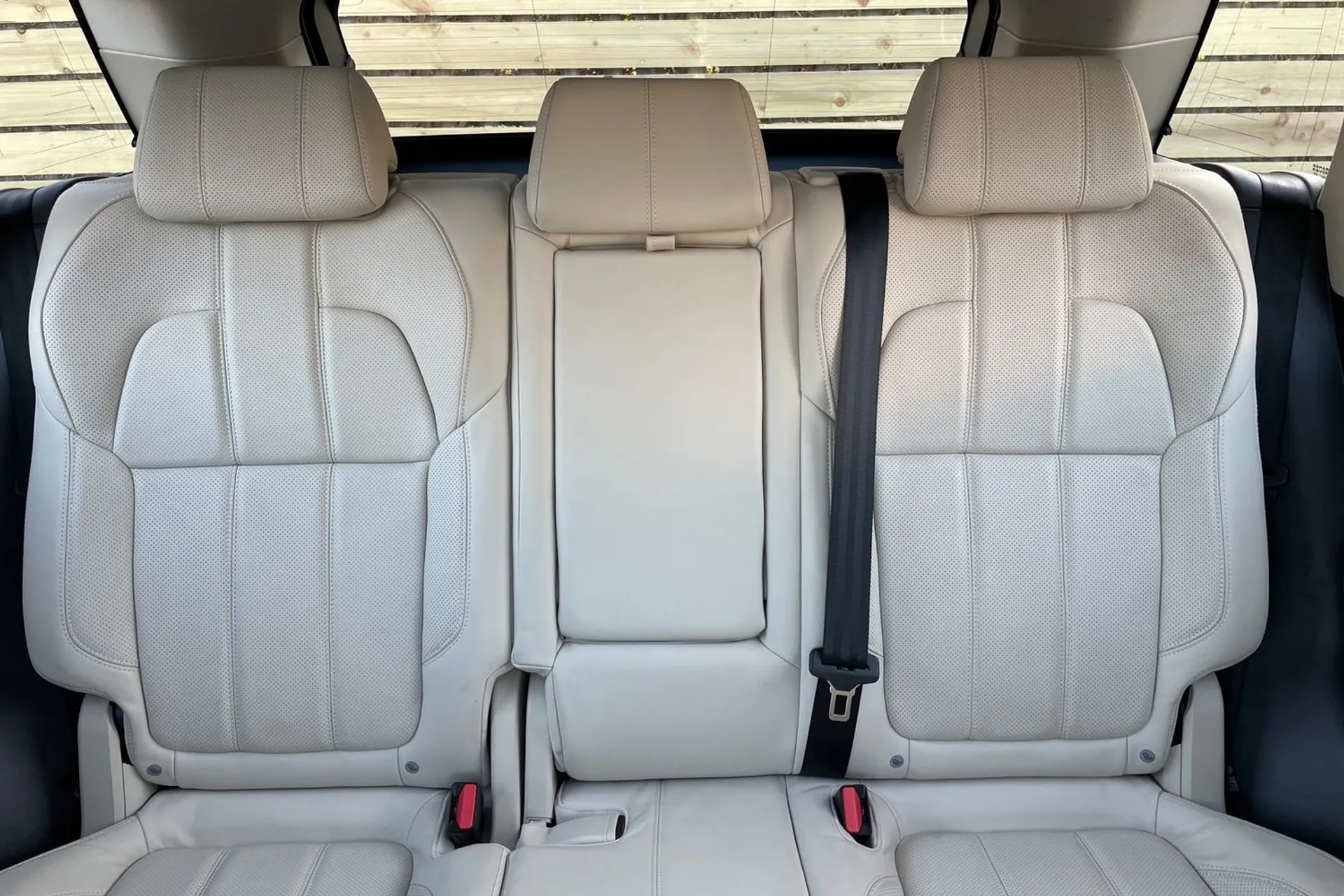 LAND ROVER RANGE ROVER SPORT thumbnail image number 32