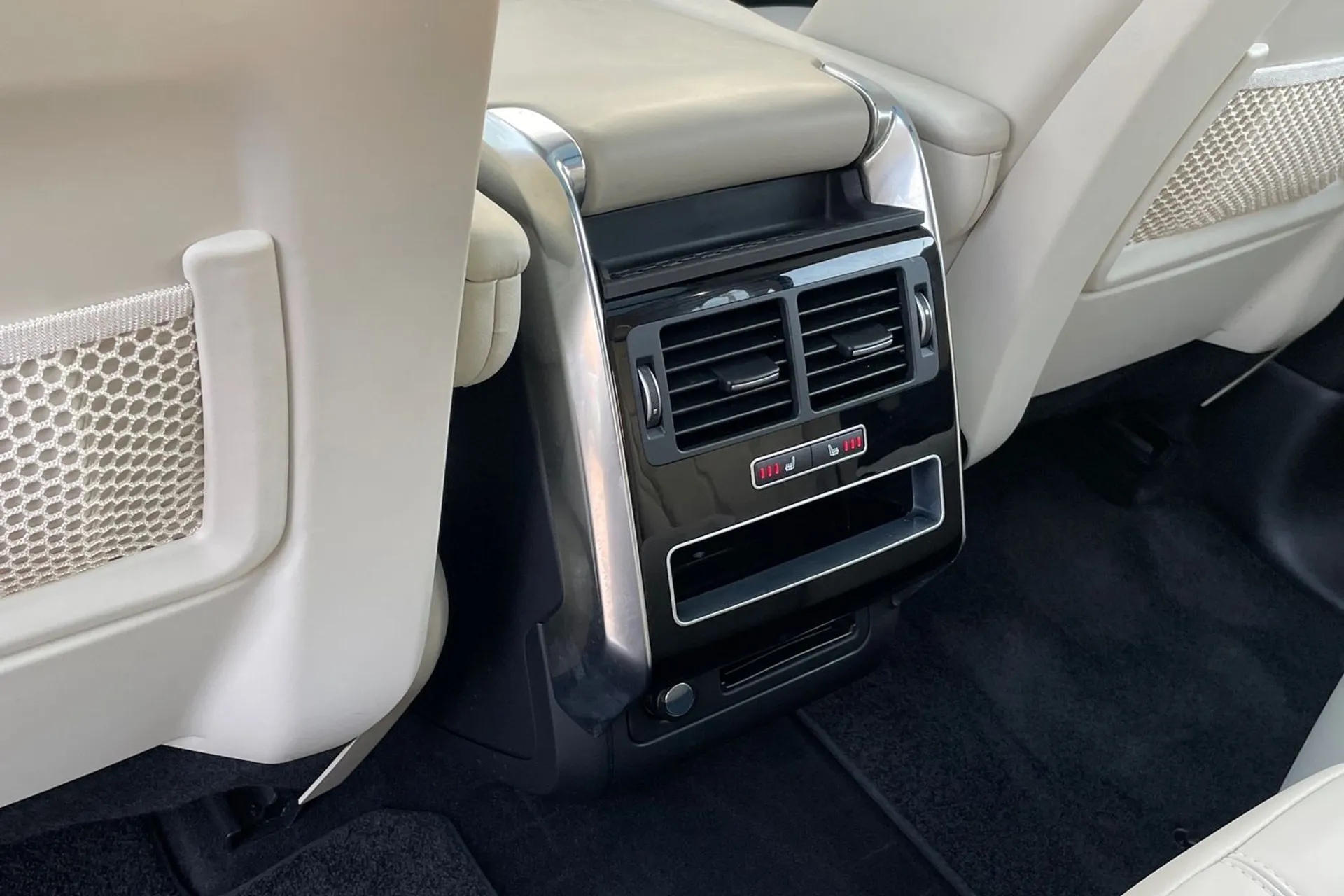 LAND ROVER RANGE ROVER SPORT thumbnail image number 43