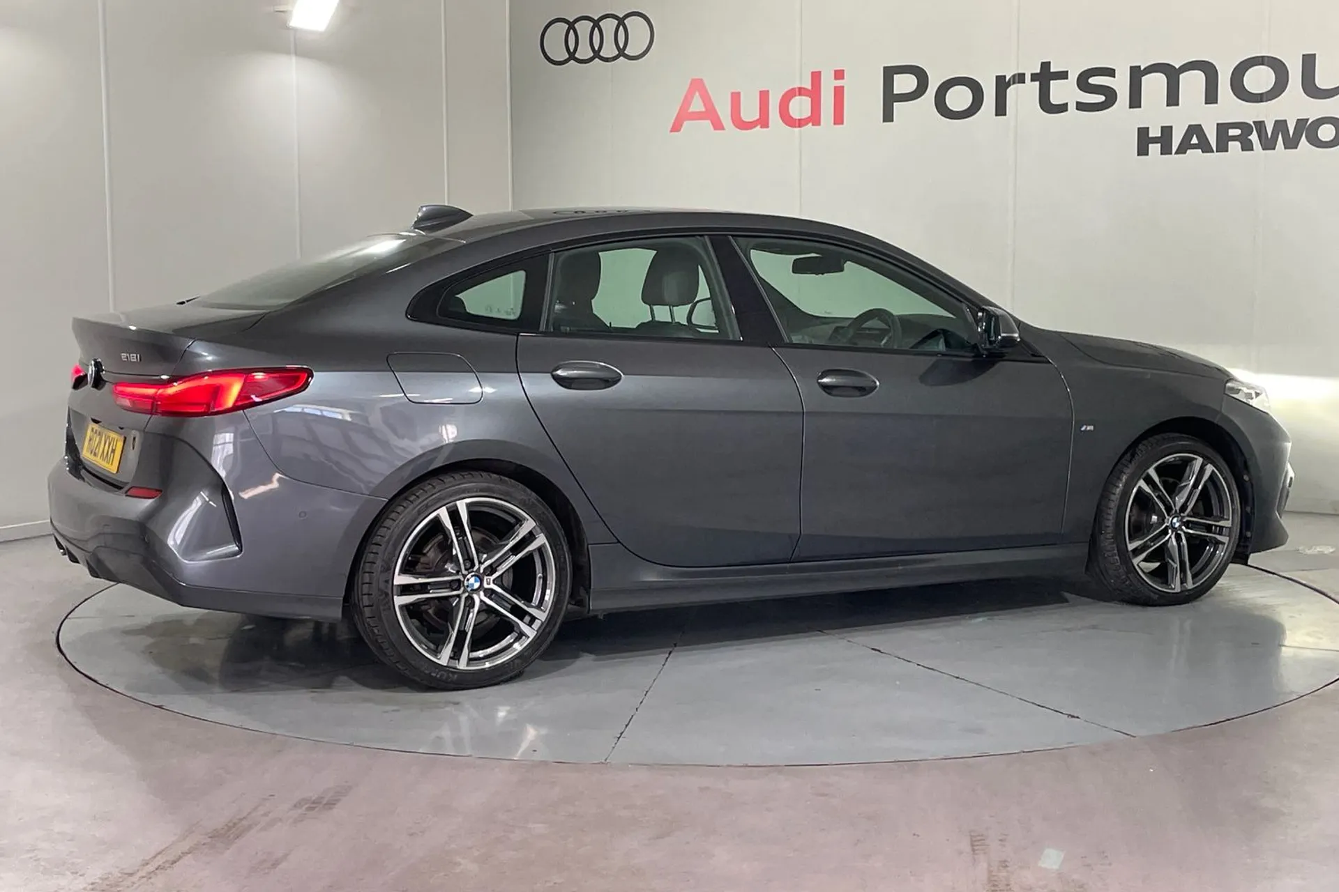 BMW 2 SERIES thumbnail image number 2