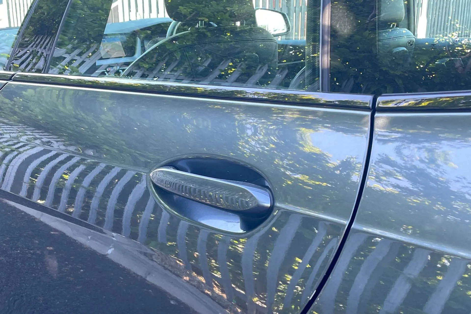 BMW 2 SERIES thumbnail image number 16