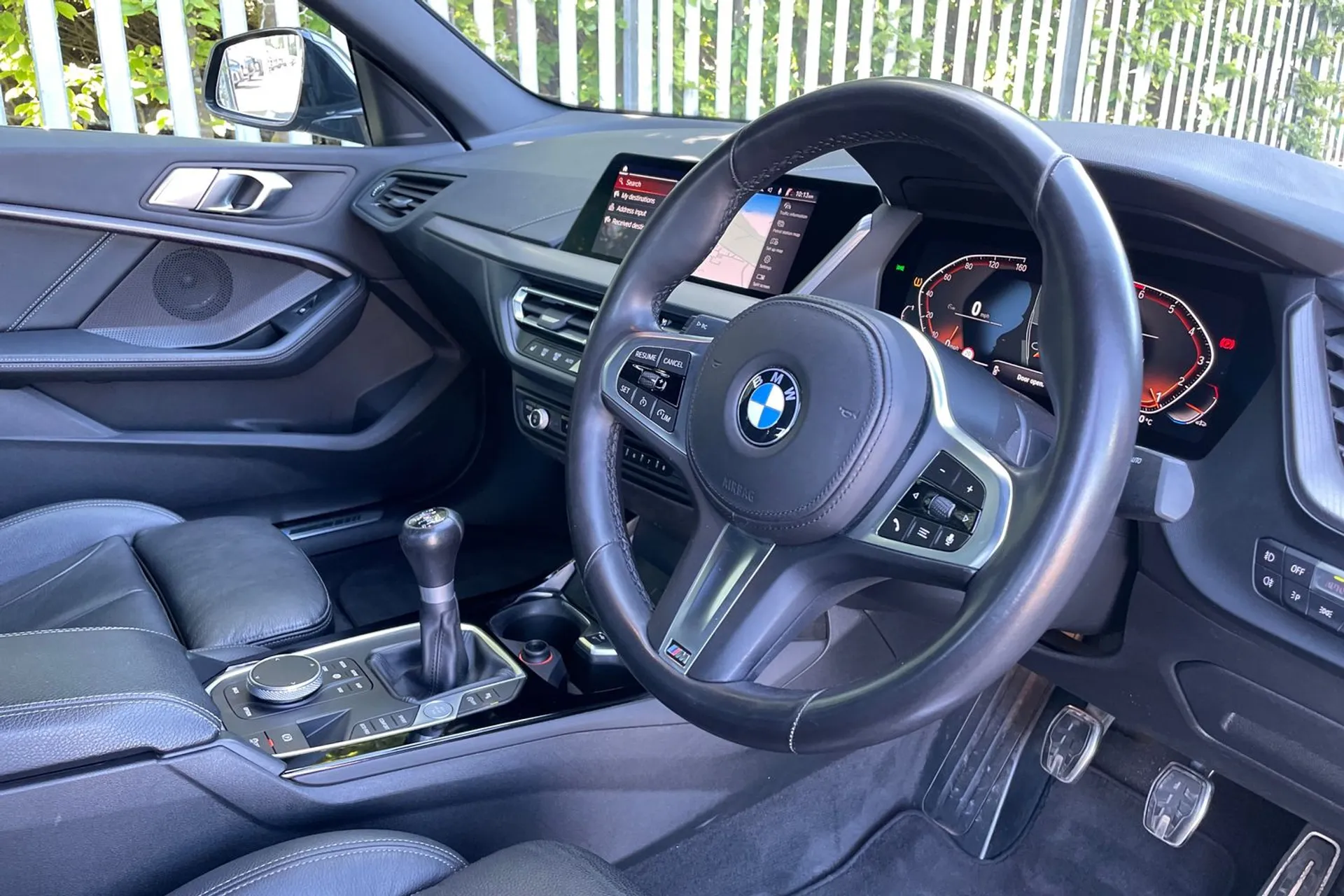 BMW 2 SERIES thumbnail image number 26