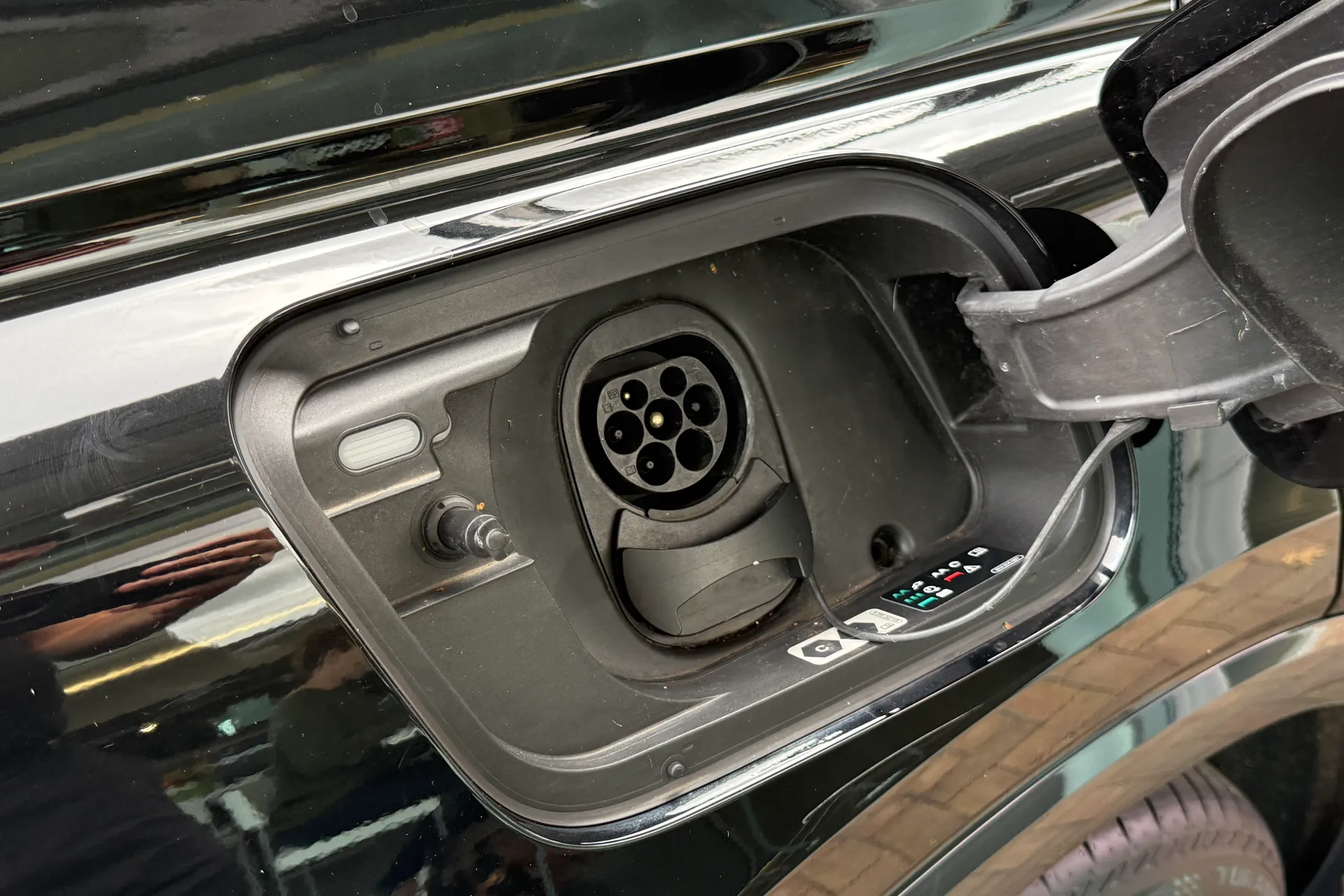 Audi Q4 thumbnail image number 43