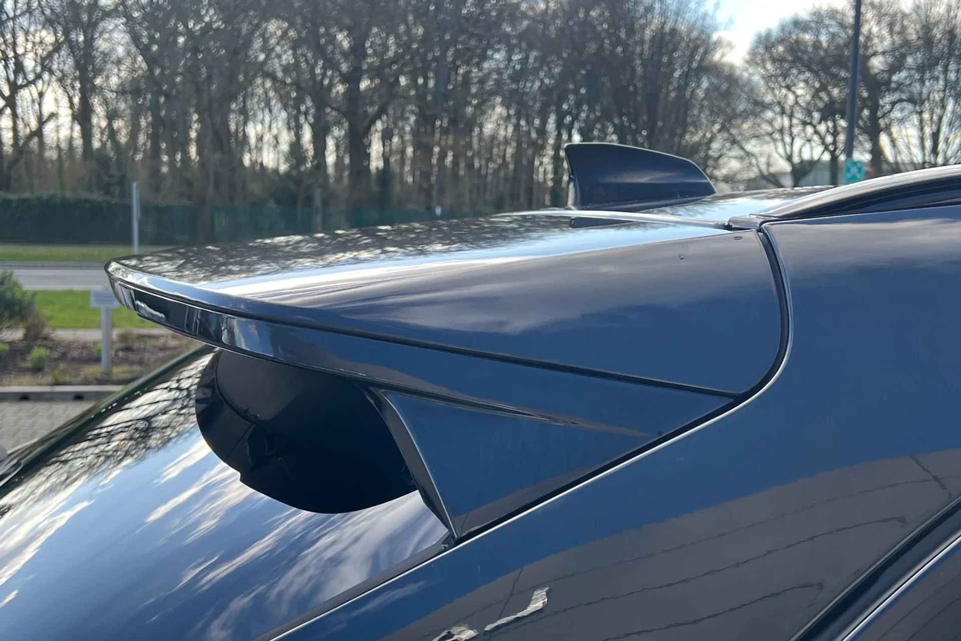 Jaguar F-PACE thumbnail image number 11