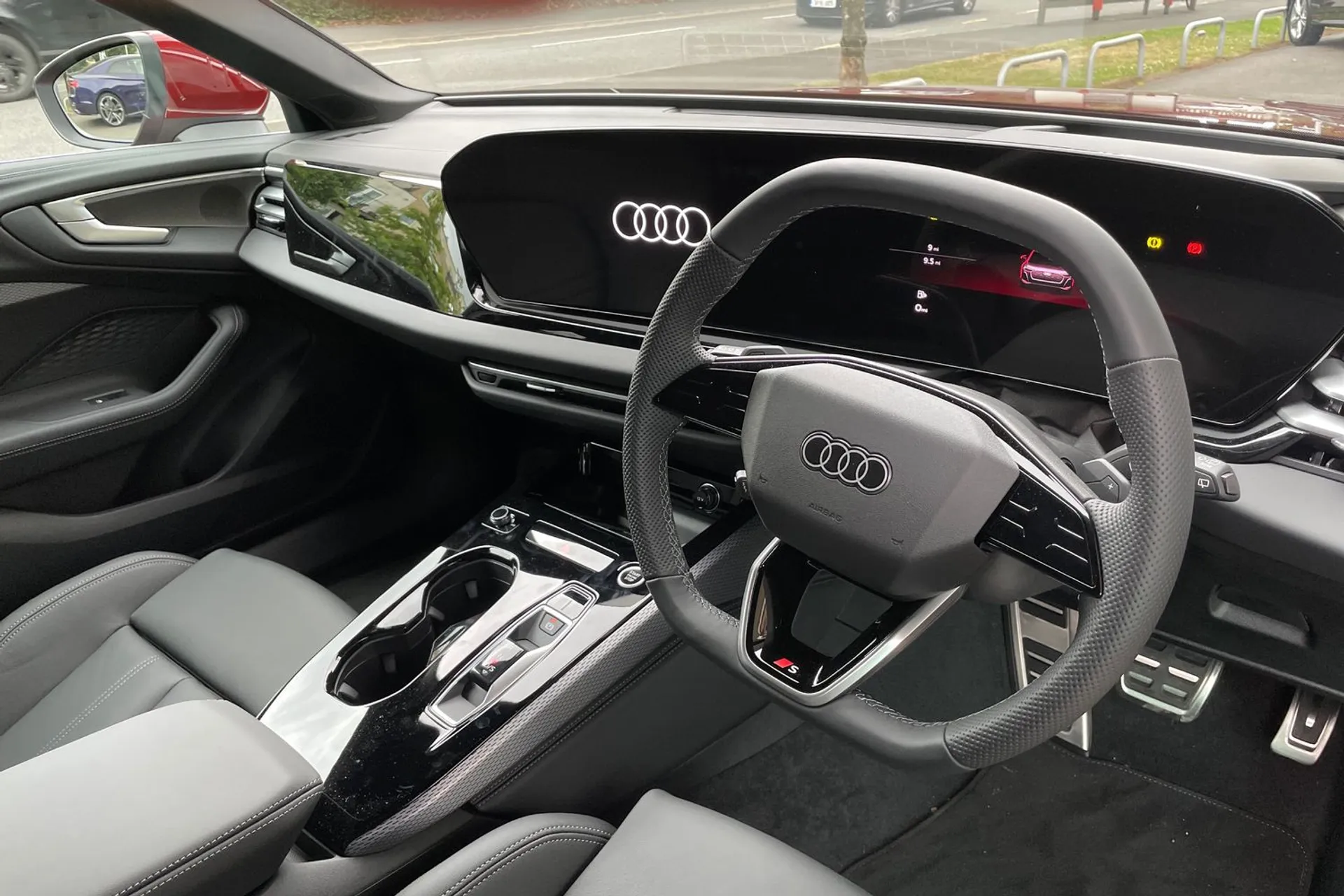 Audi A5 Avant thumbnail image number 25