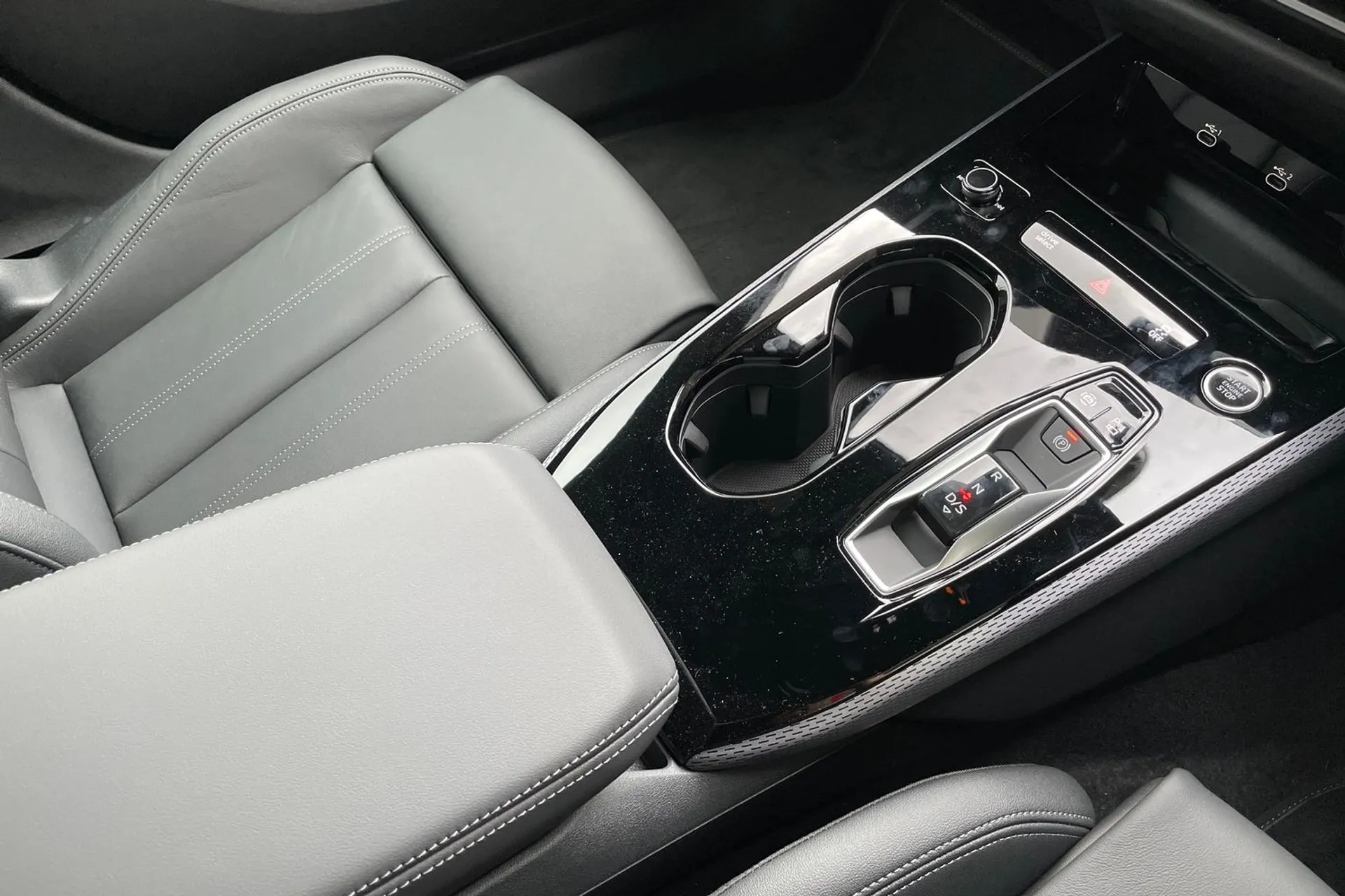 Audi A5 Avant thumbnail image number 40