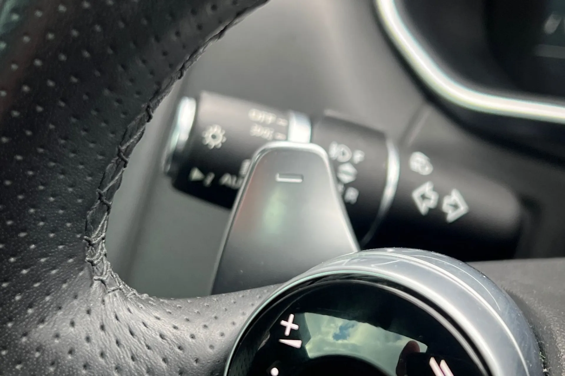 LAND ROVER RANGE ROVER SPORT thumbnail image number 64