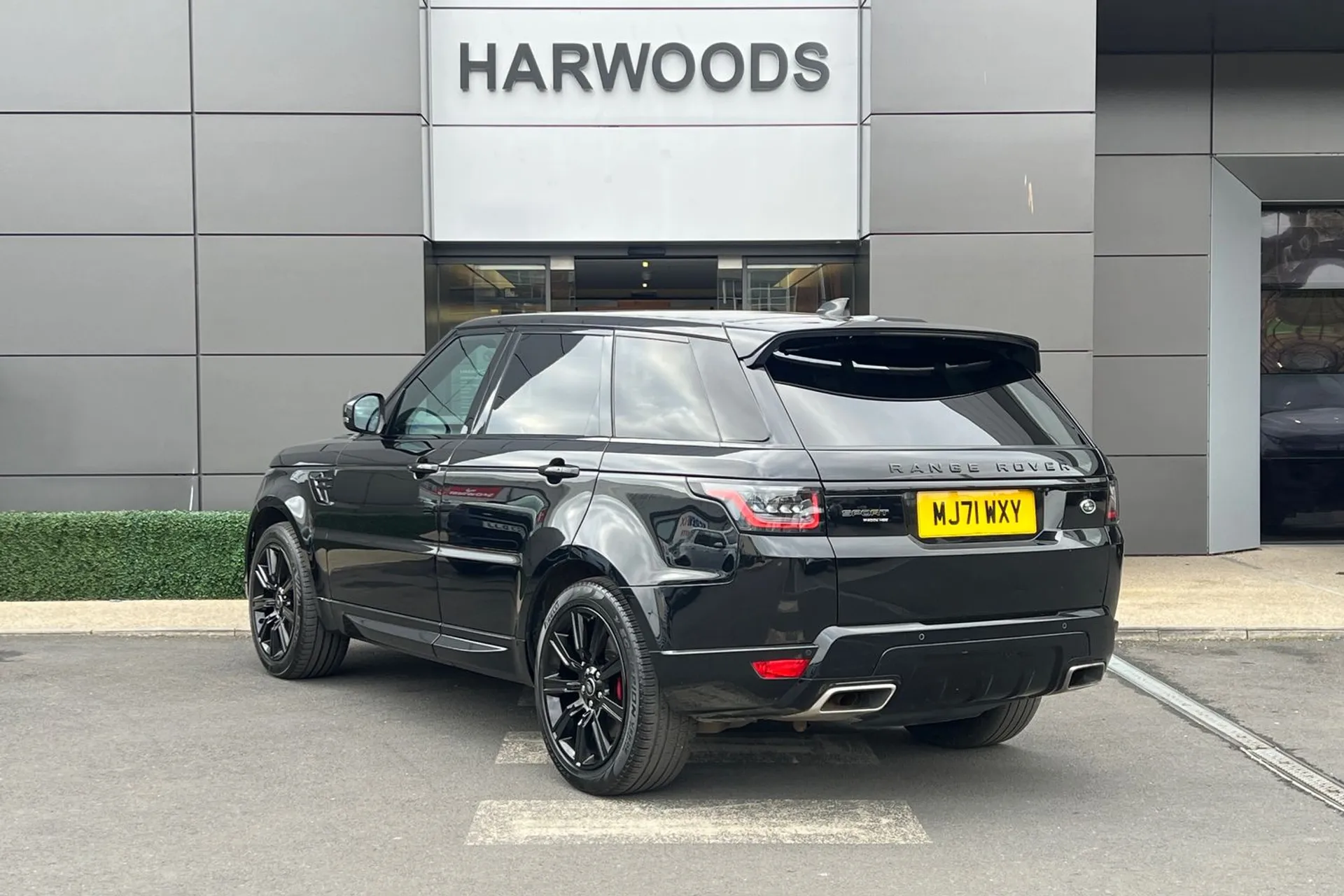 LAND ROVER RANGE ROVER SPORT thumbnail image number 13