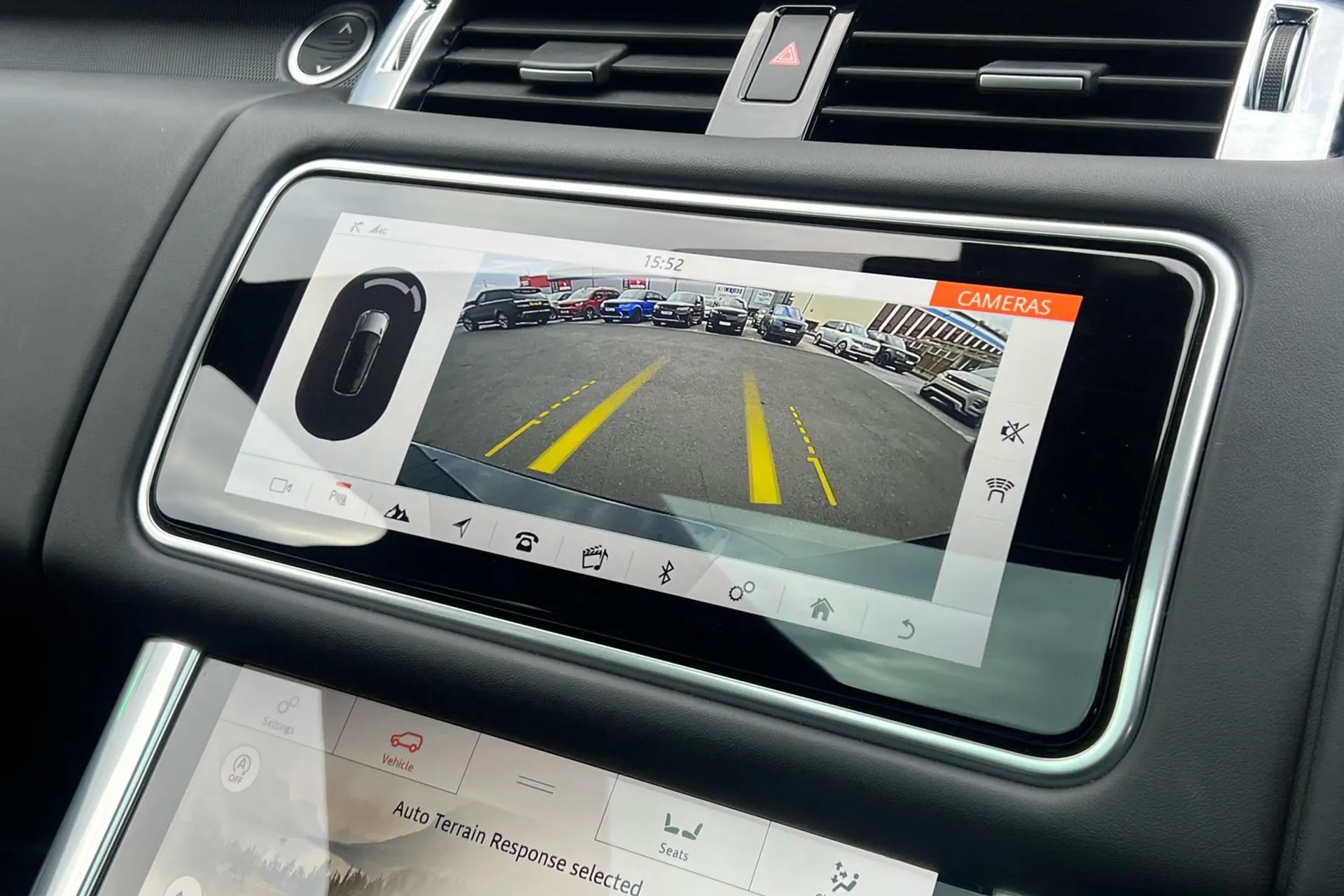 LAND ROVER RANGE ROVER SPORT thumbnail image number 3