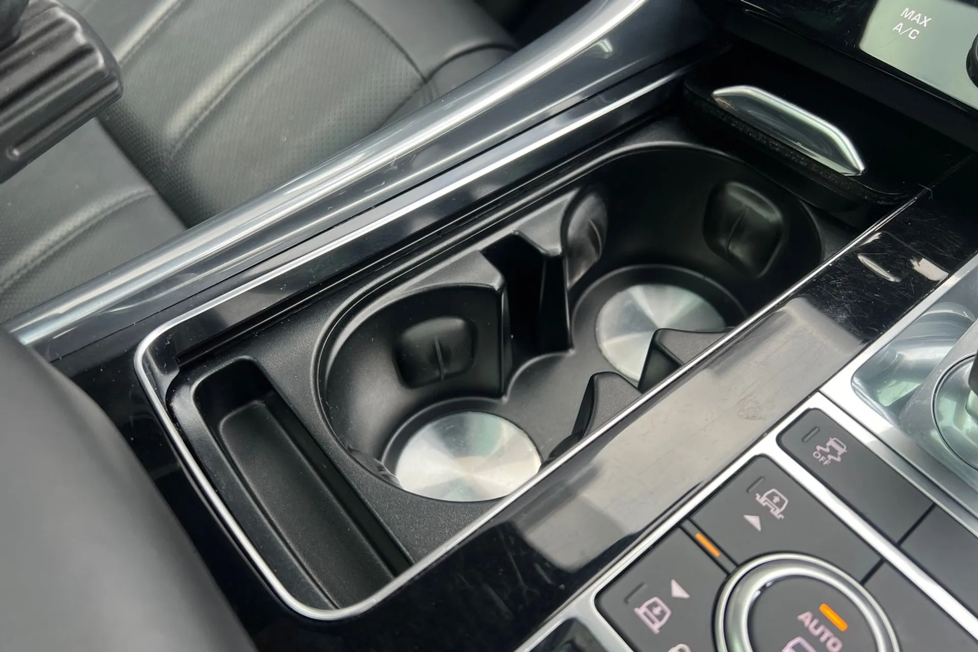 LAND ROVER RANGE ROVER SPORT thumbnail image number 51