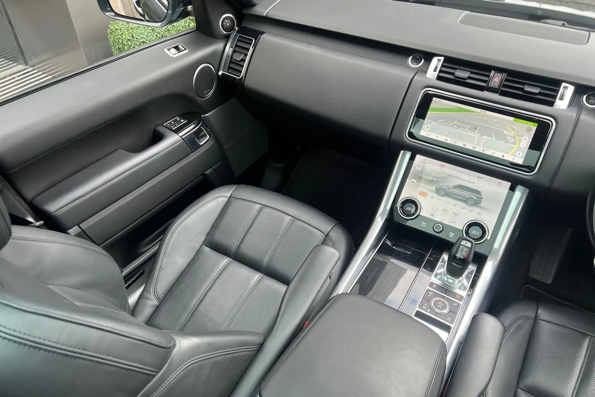 LAND ROVER RANGE ROVER SPORT thumbnail image number 40
