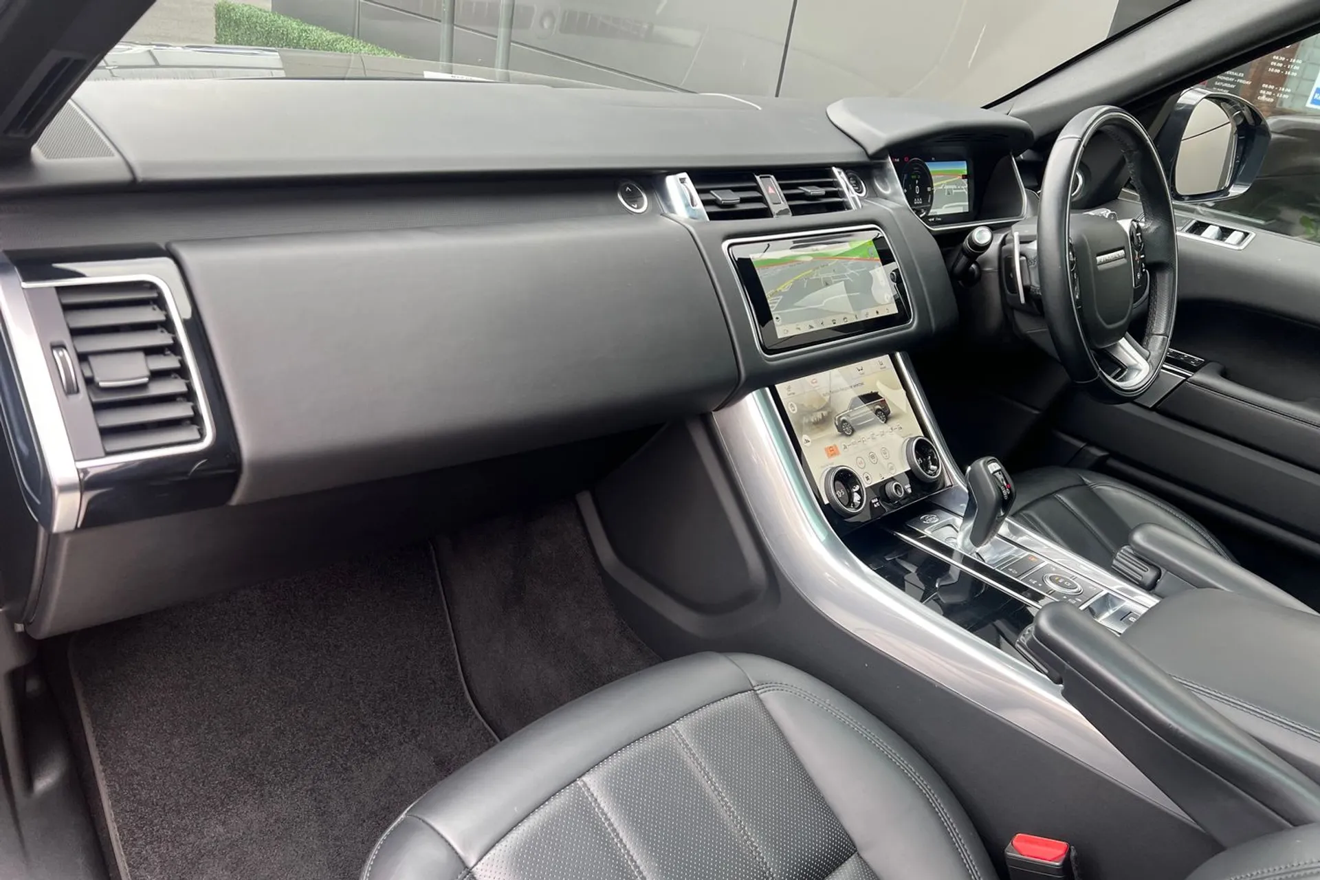 LAND ROVER RANGE ROVER SPORT thumbnail image number 35