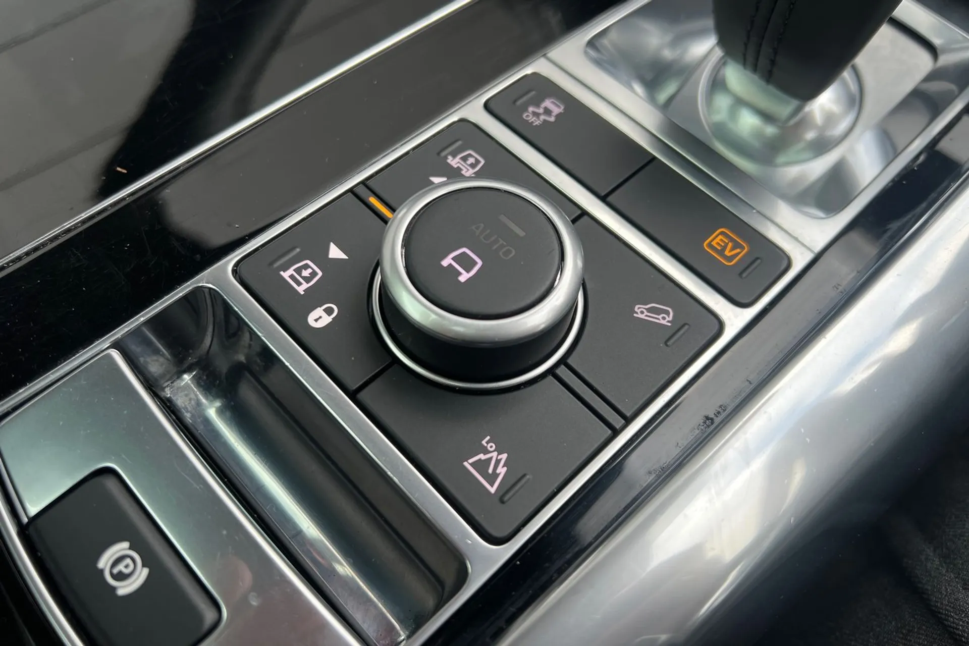 LAND ROVER RANGE ROVER SPORT thumbnail image number 52