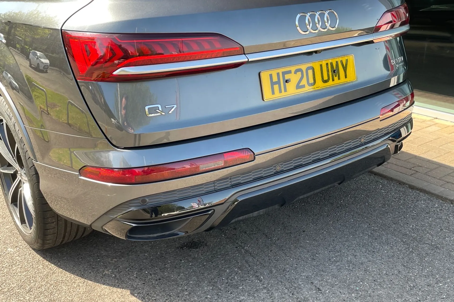 Audi Q7 thumbnail image number 16
