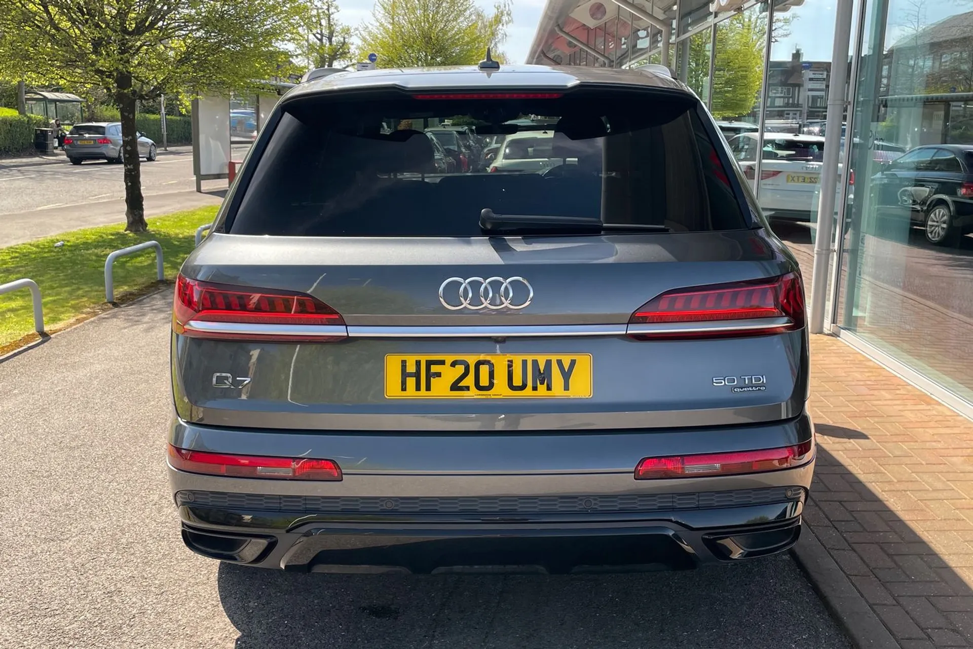 Audi Q7 thumbnail image number 6