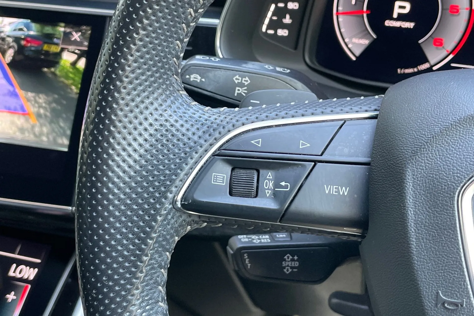 Audi Q7 thumbnail image number 60