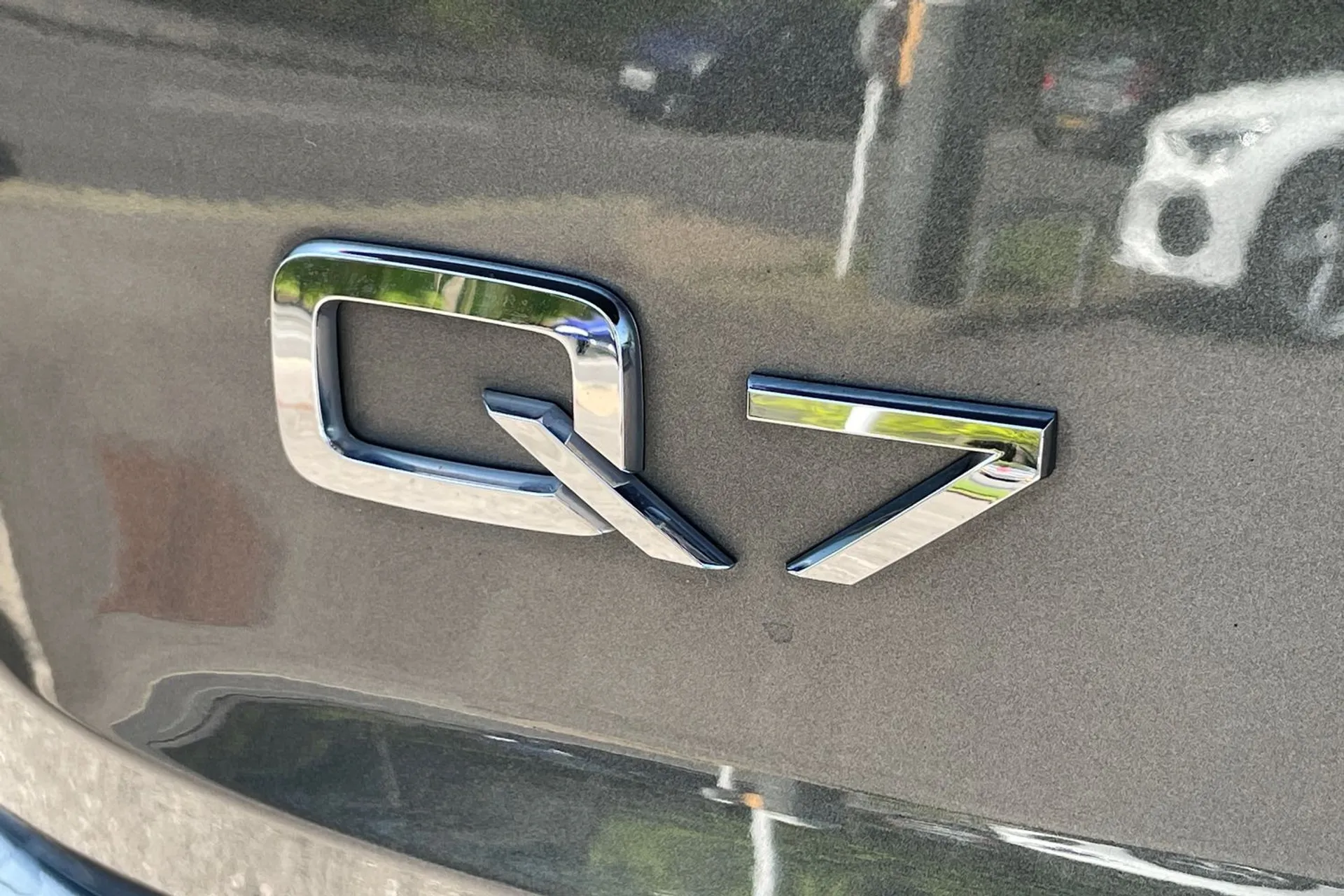Audi Q7 thumbnail image number 48