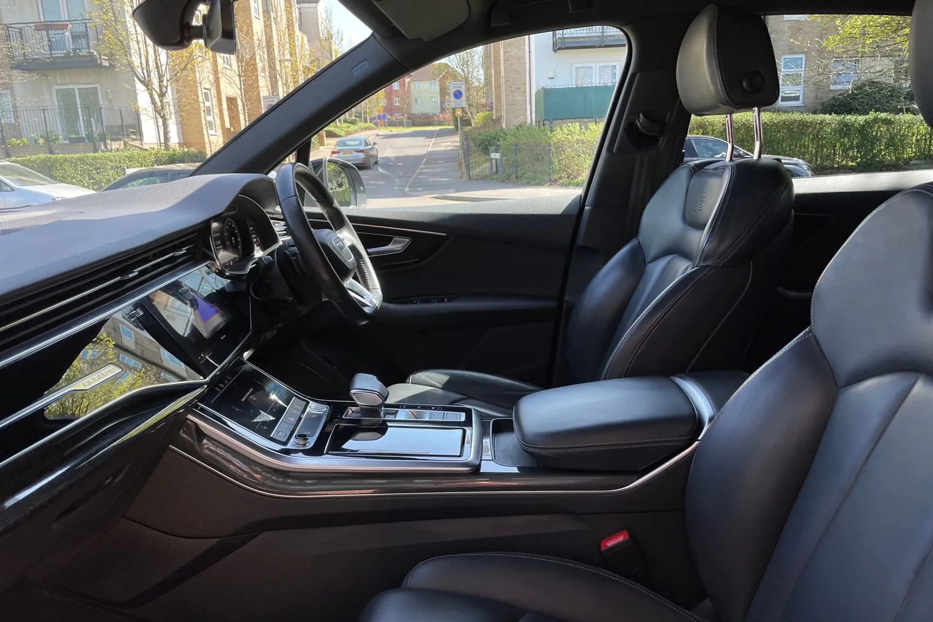 Audi Q7 thumbnail image number 27